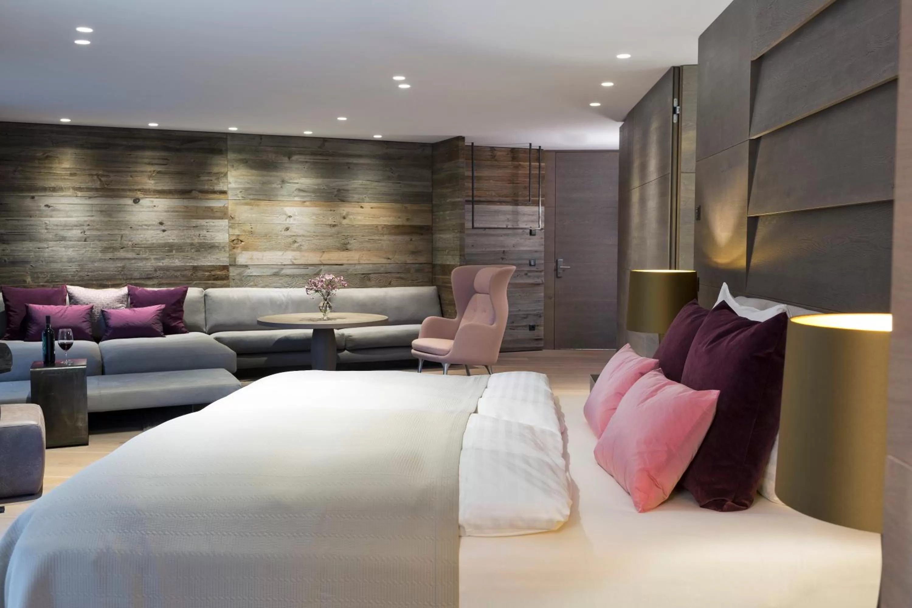 Living room, Bed in ElisabethHotel Premium Private Retreat- Adults only