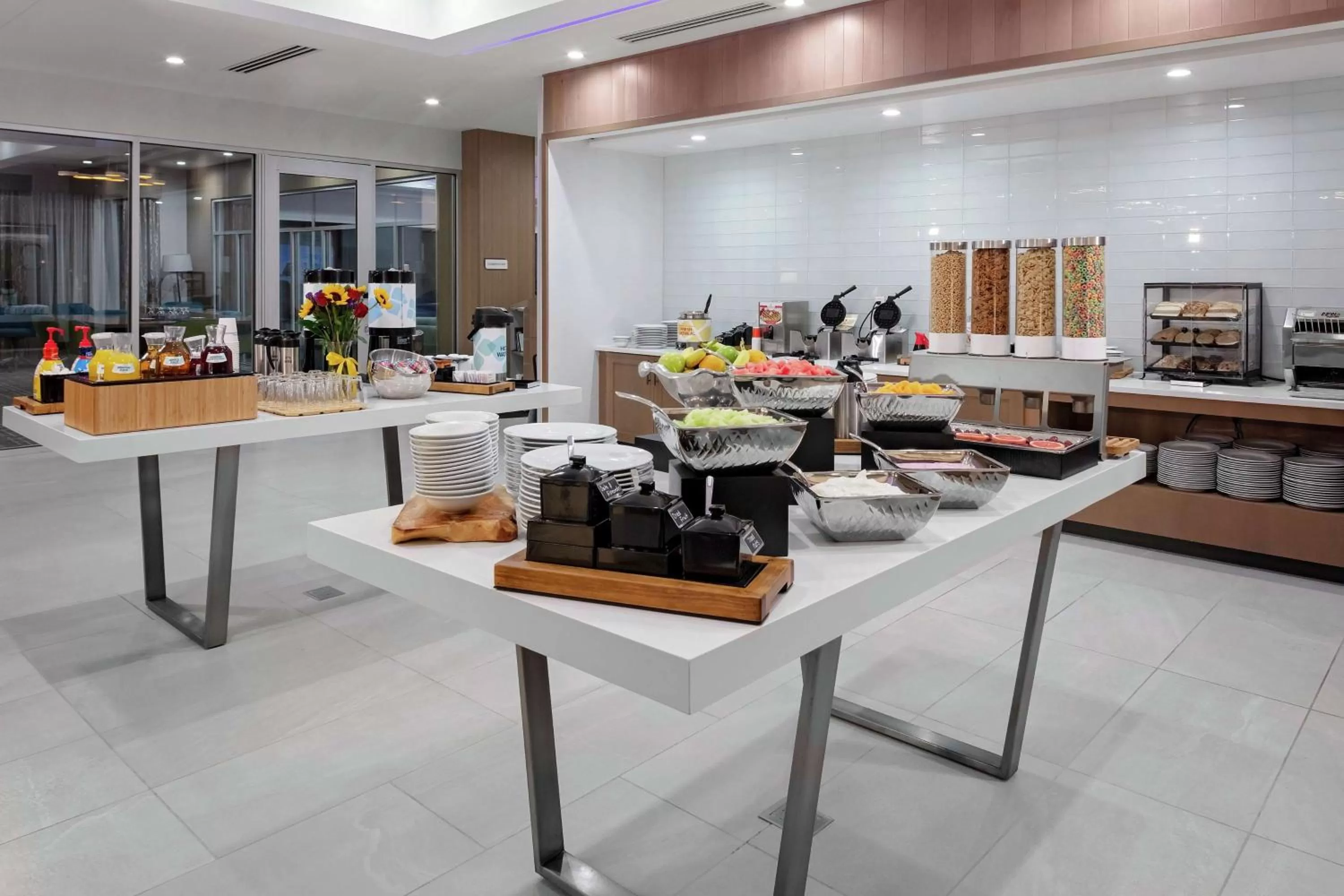 Breakfast in Hilton Garden Inn Colorado Springs Downtown, Co