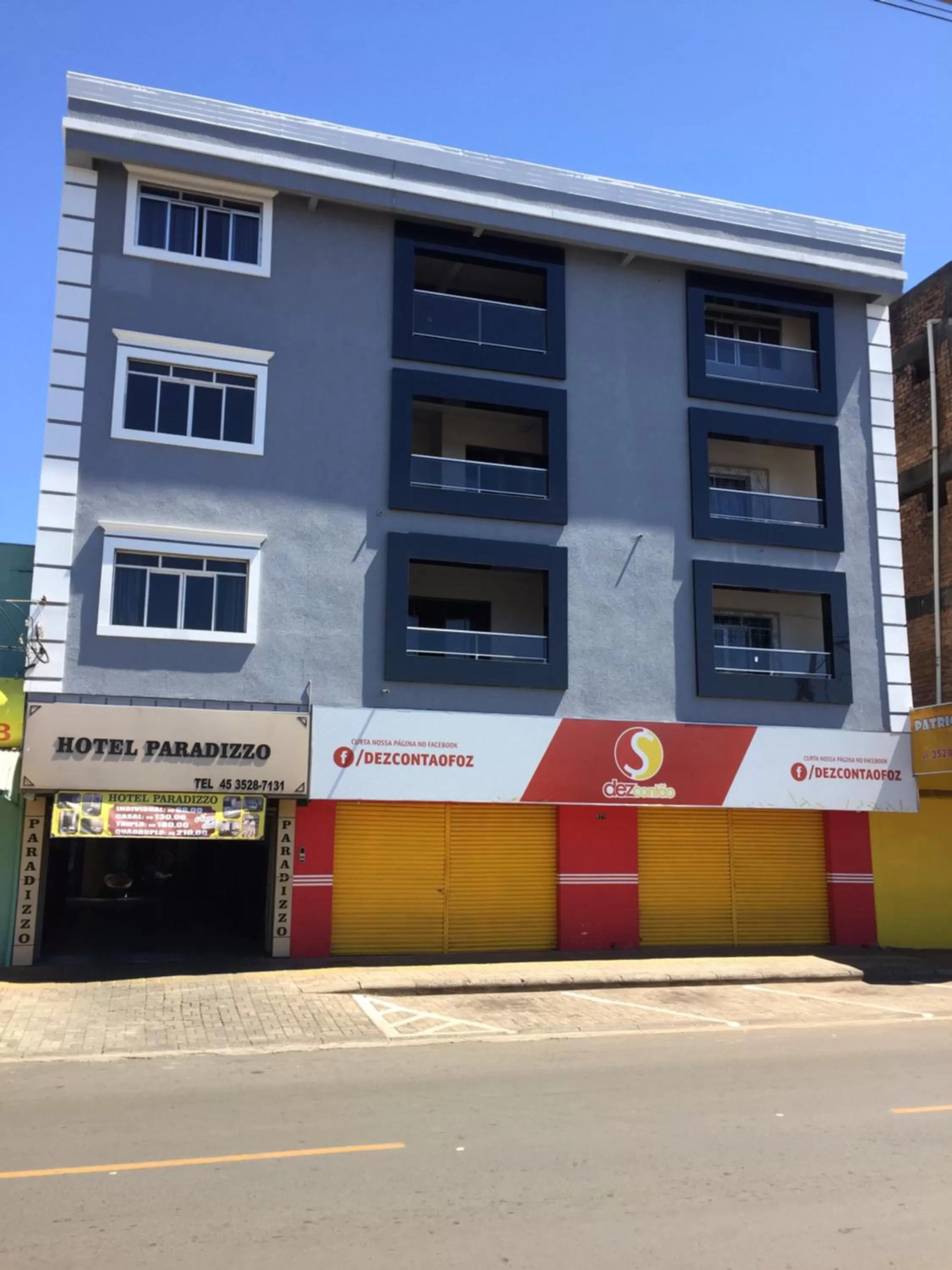 Property Building in Hotel Paradizzo