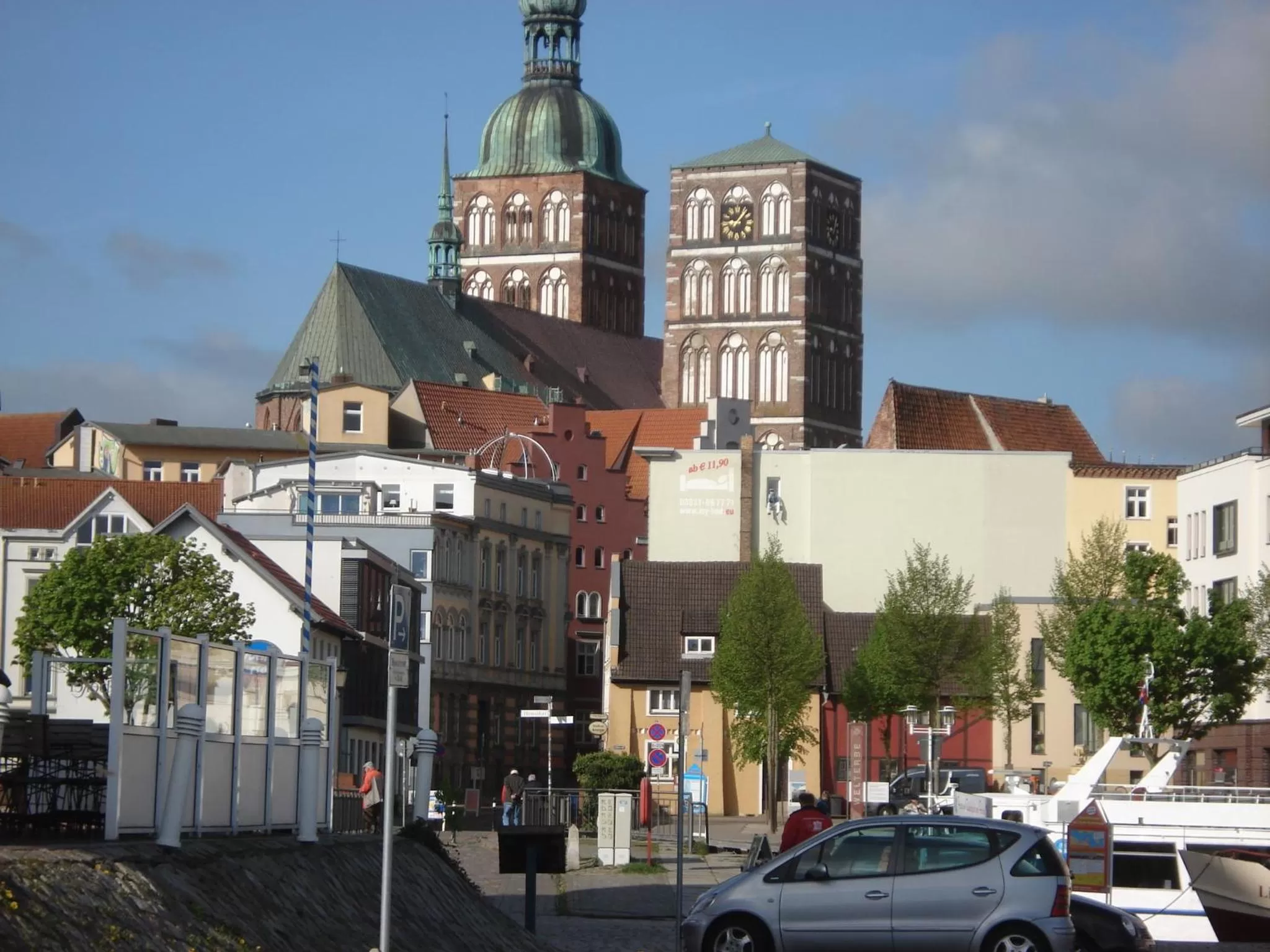 Nearby landmark, Property Building in Pension Zur Fährbrücke