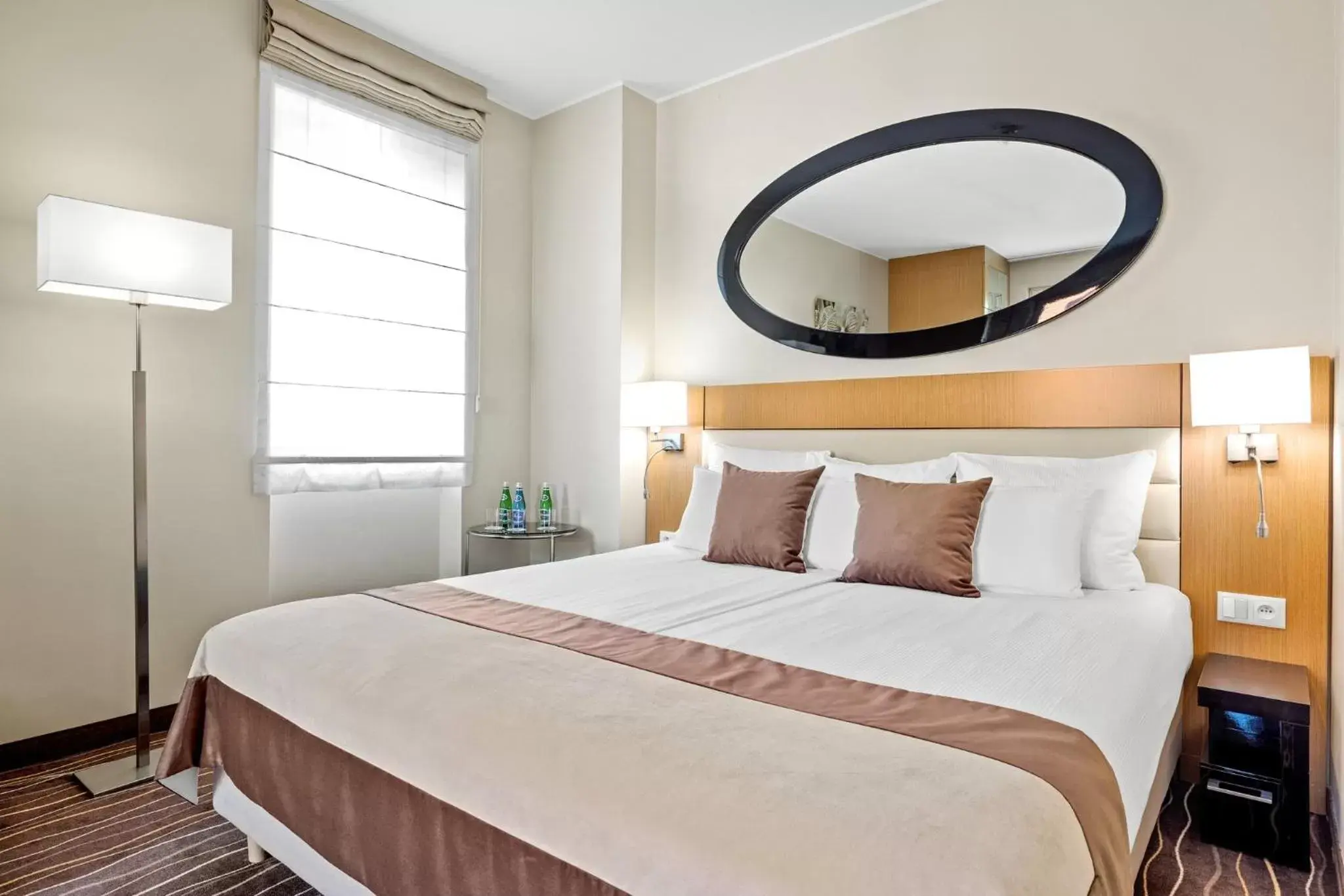 Superior Triple Room with Balcony in Molo Residence Superior Triple Room with Balcony in Molo Residence