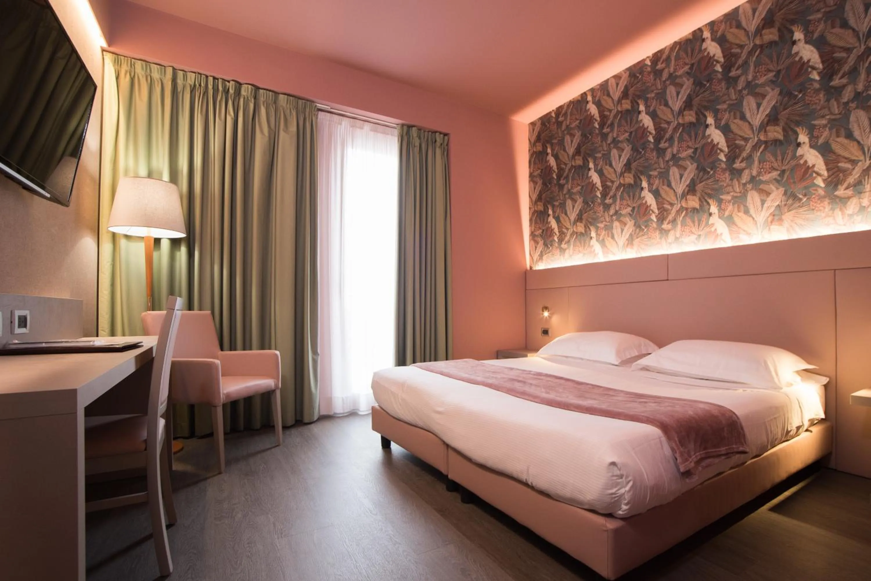 Bedroom, Bed in Hotel Ristorante Ala d'Oro