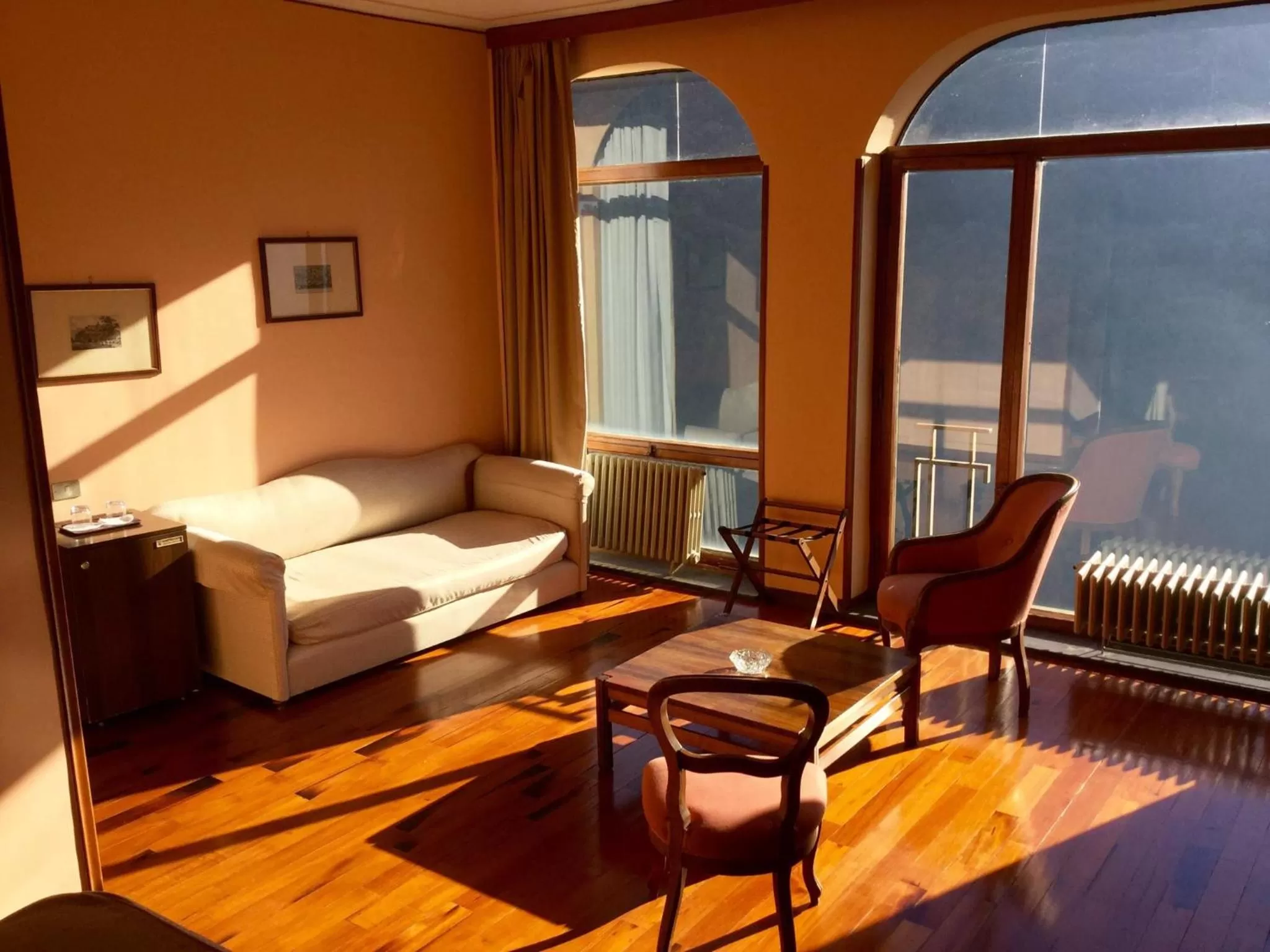 Photo of the whole room in Hotel Gattapone