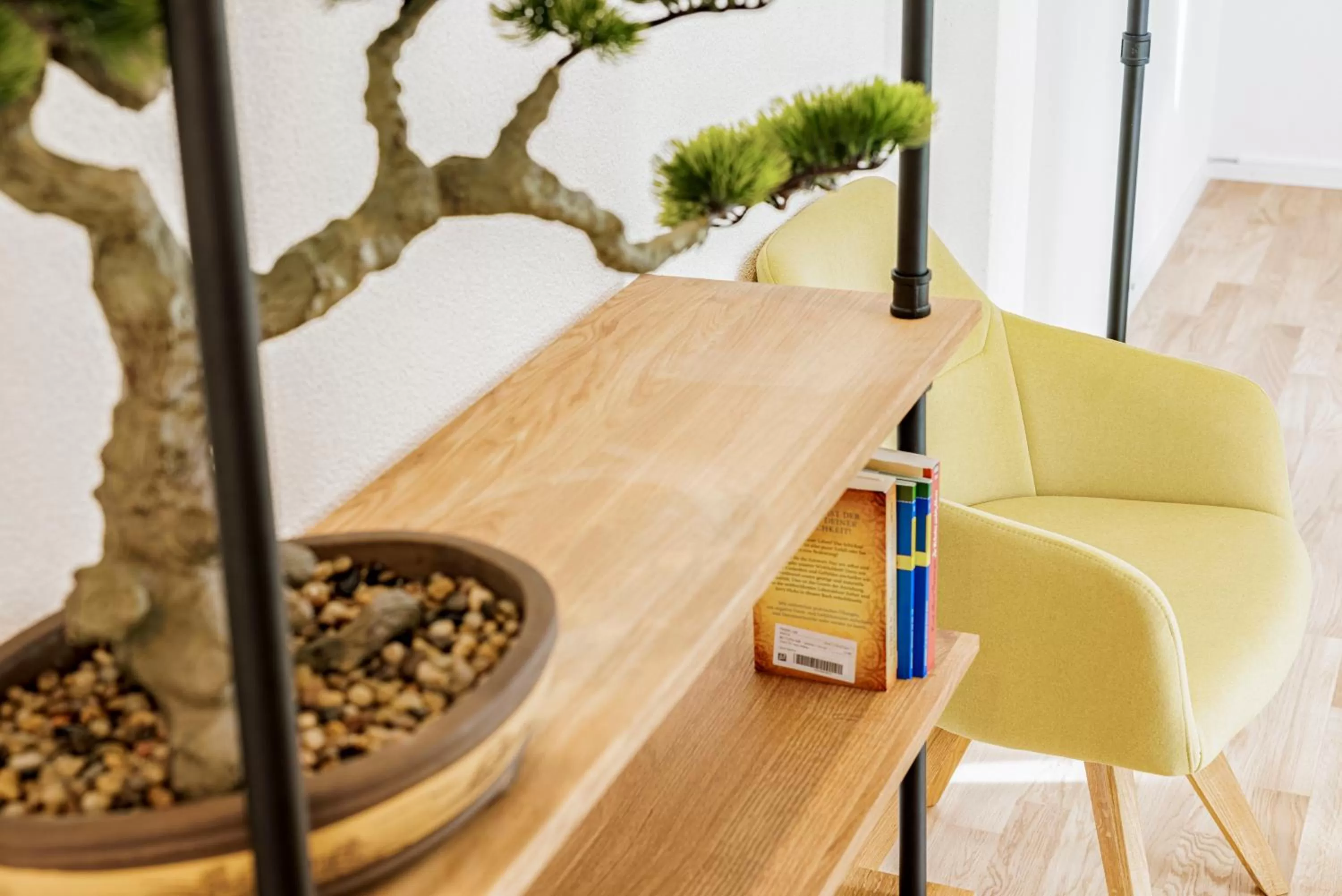 Seating area in VISIMO Apartments St Georgen-Strasse St Gallen - Design City Nature