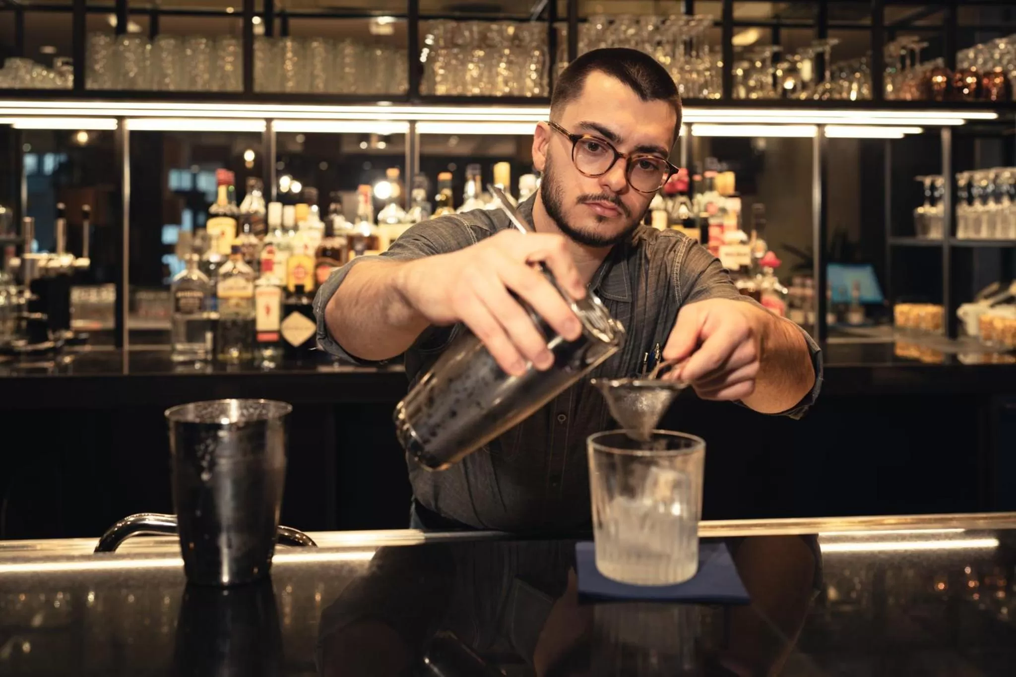 Restaurant/places to eat in voco Dusseldorf Seestern by IHG