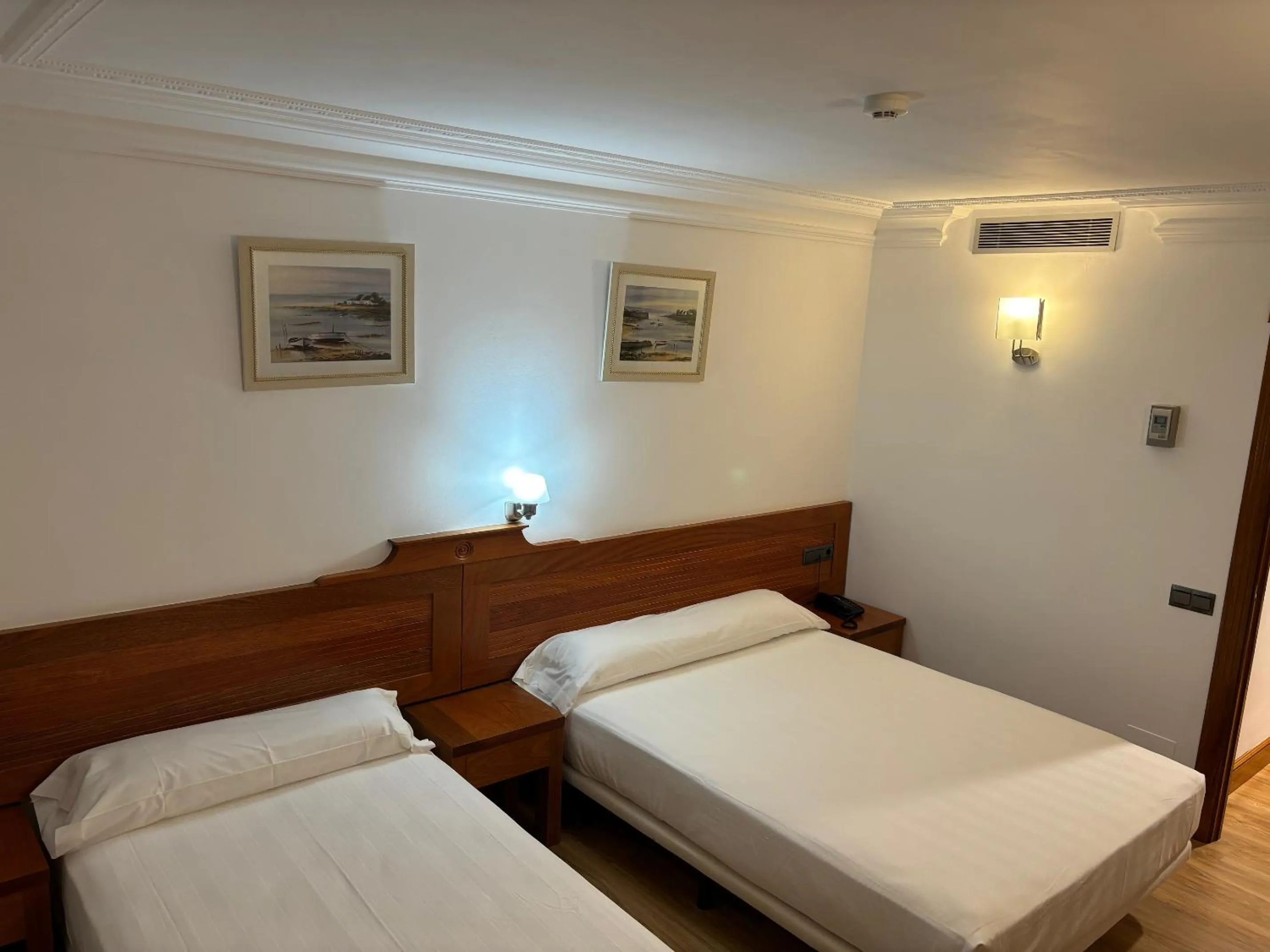 Photo of the whole room, Bed in Gran Hotel Liber & Spa Playa Golf