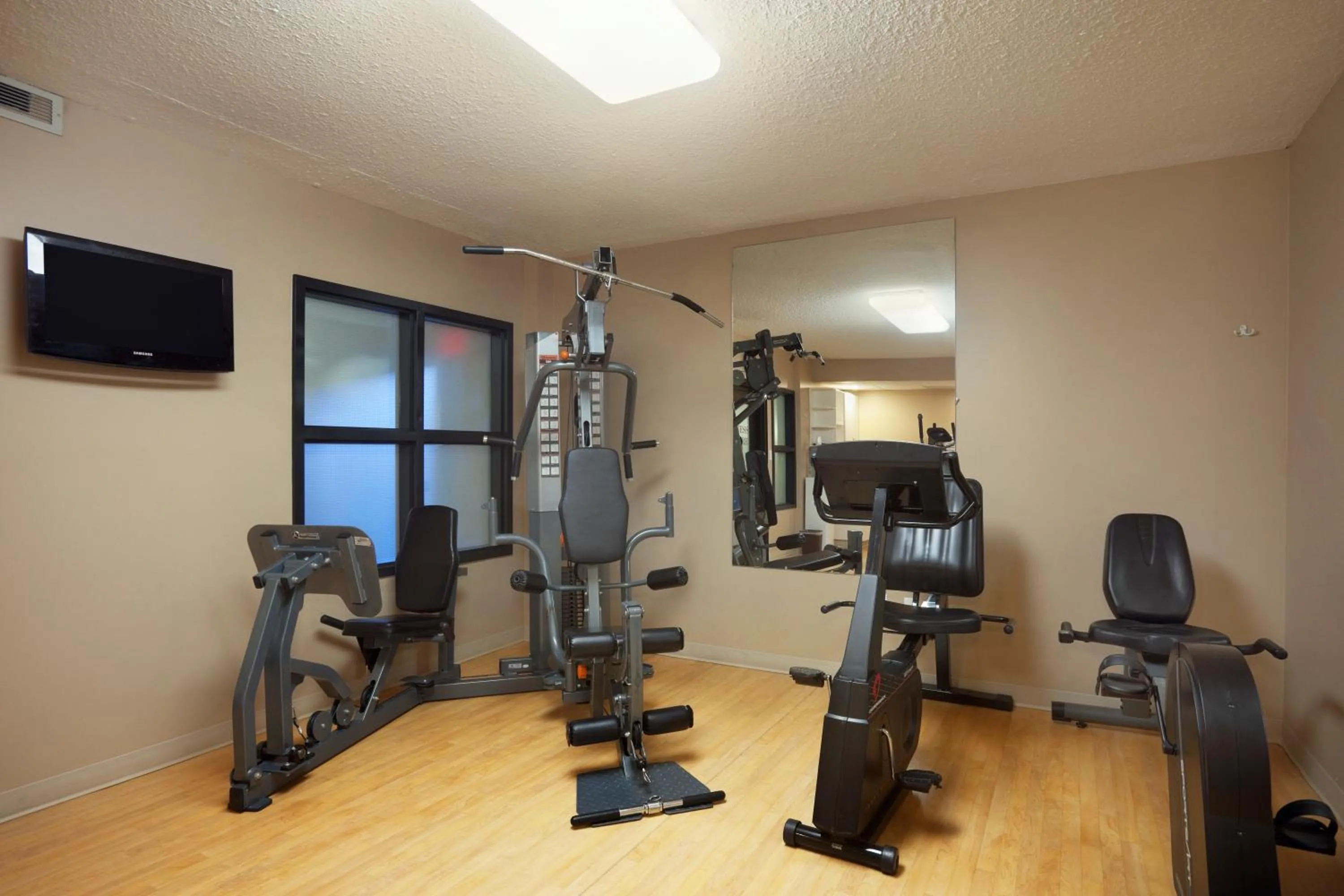 Fitness centre/facilities, Fitness Center/Facilities in Border Inn & Suites