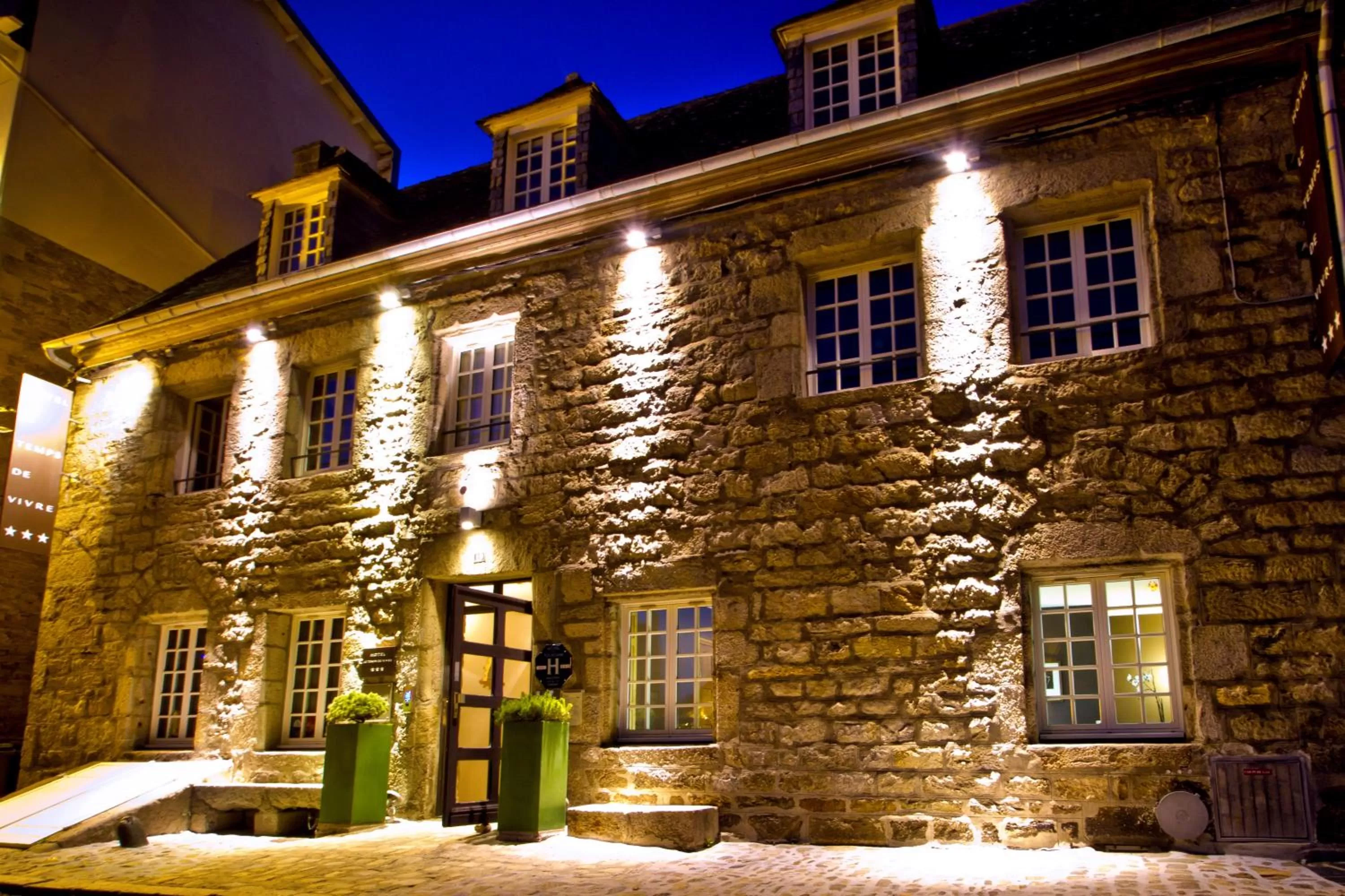 Facade/entrance in Hotel Le Temps De Vivre