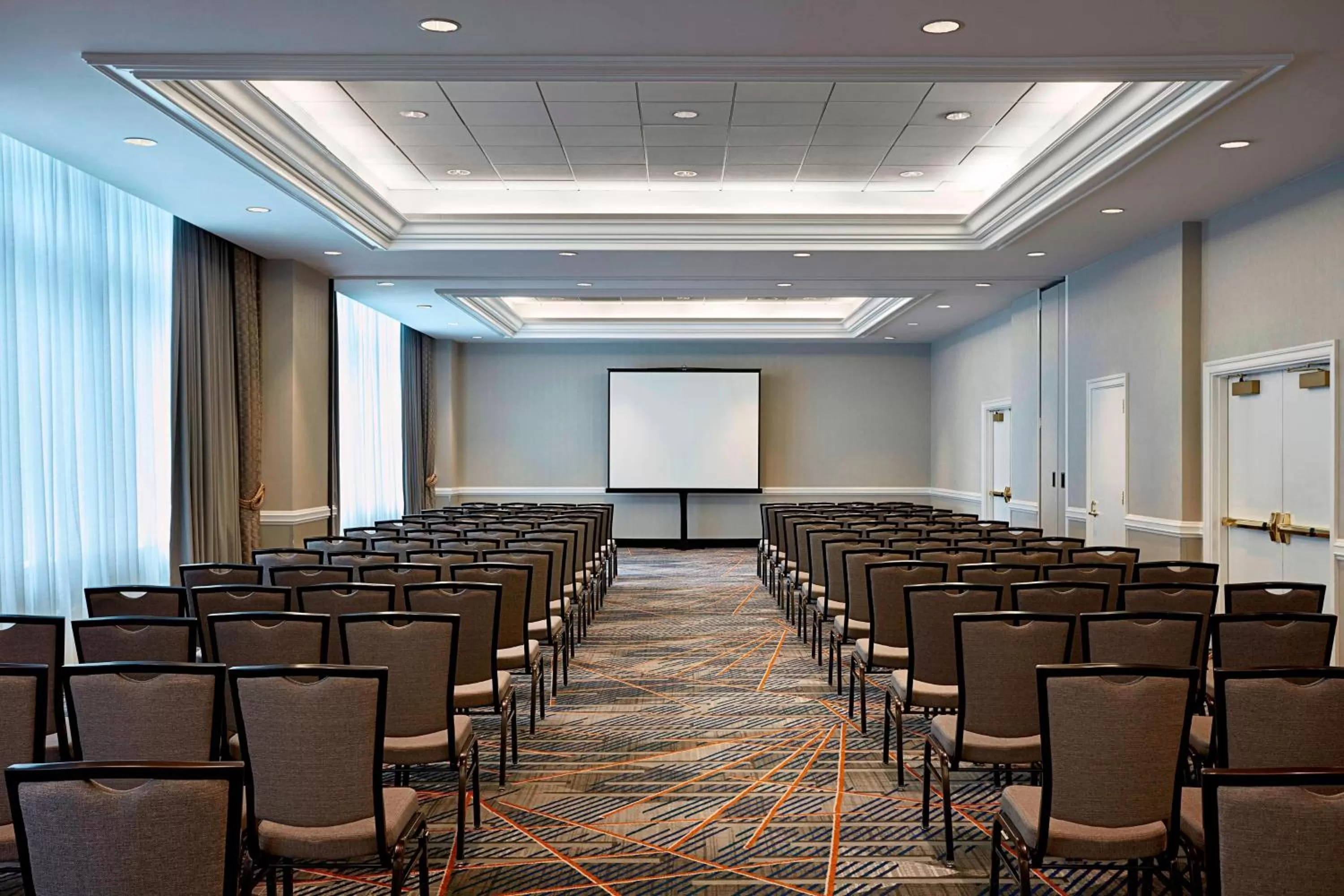 Meeting/conference room in New York Marriott at the Brooklyn Bridge