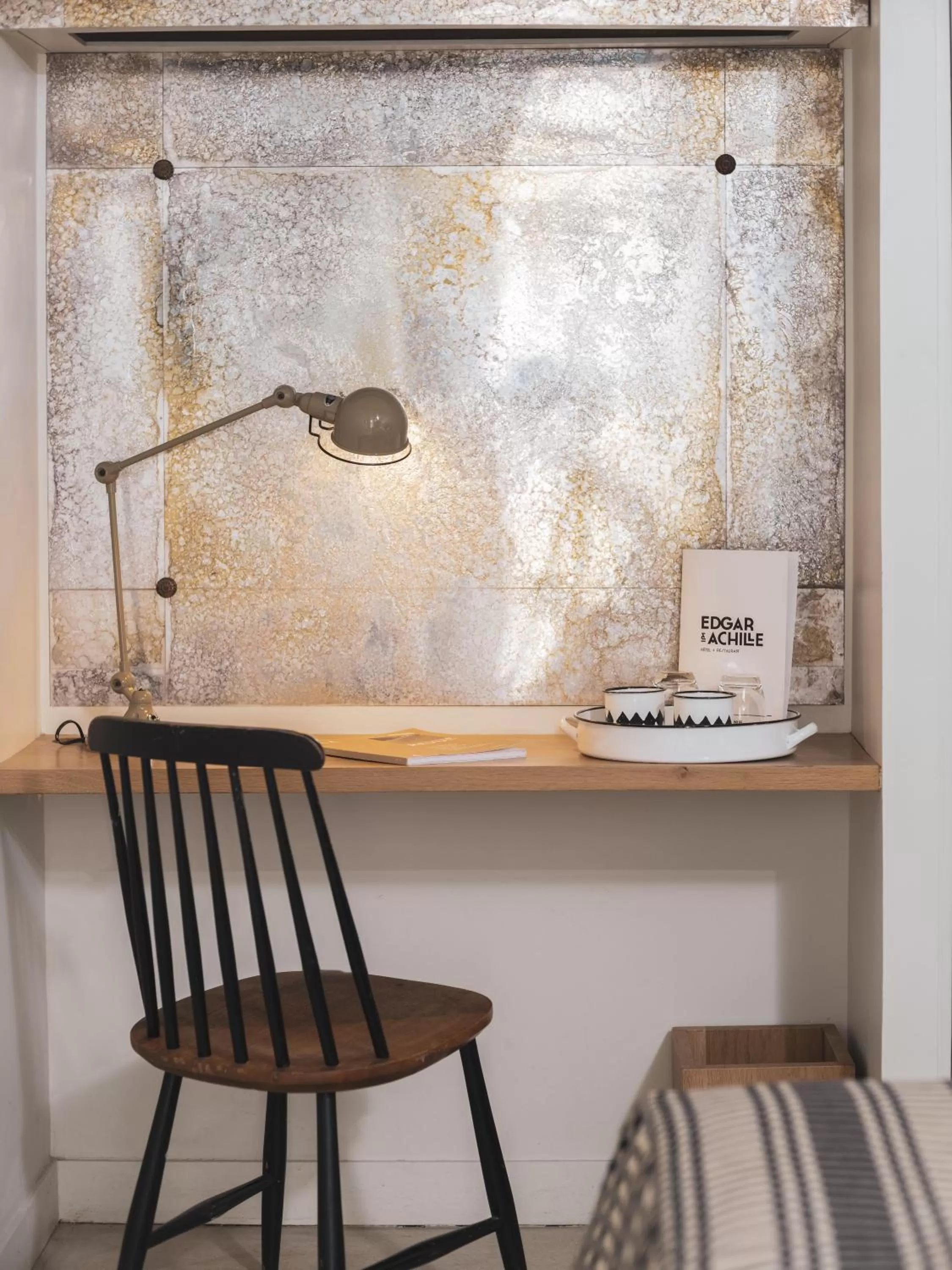 Seating area in Hôtel Edgar & Achille