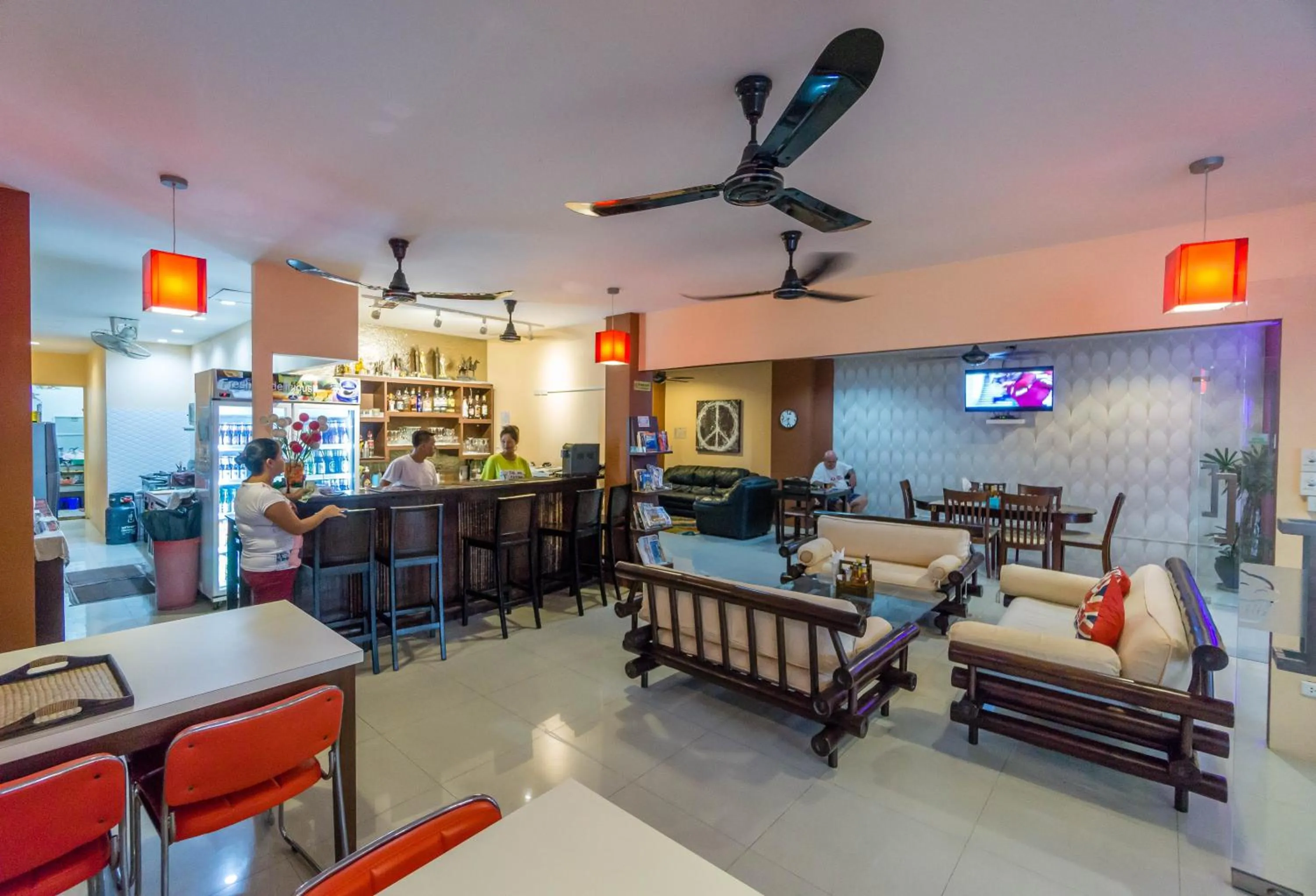 Dining area in Mellow Space Boutique Rooms