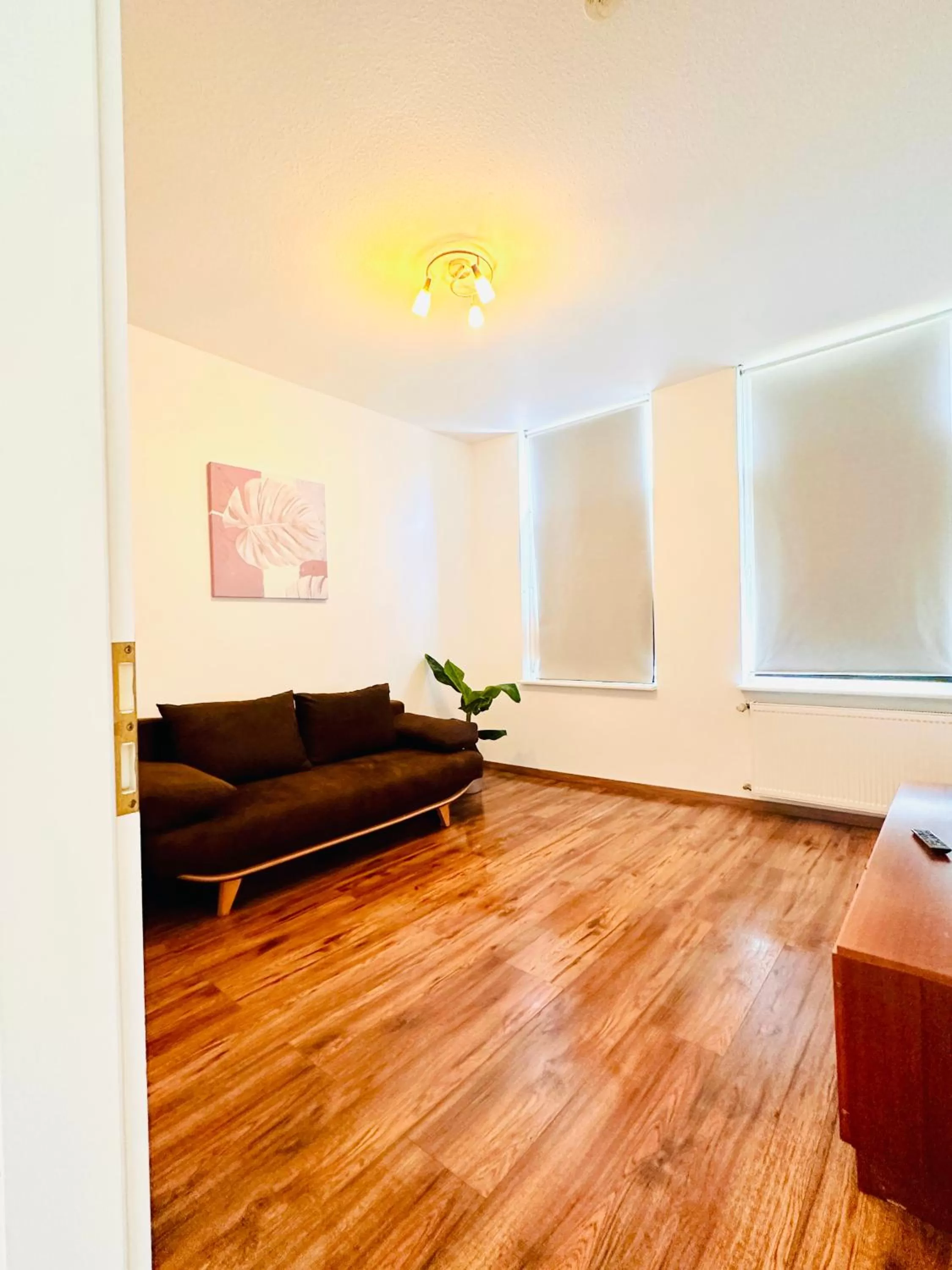 Seating Area in Saale, Marktplatz Zentrum, Apartmenthaus am Dom von Plant Room