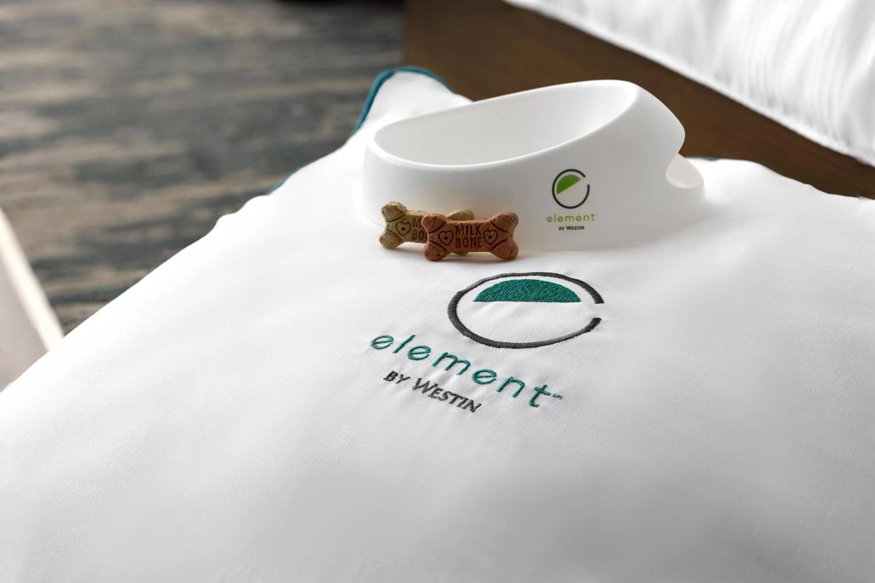 Other, Bed in Element Anaheim Resort Convention Center