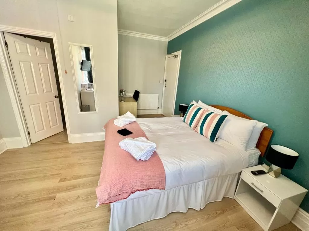 Bed in The Silver How