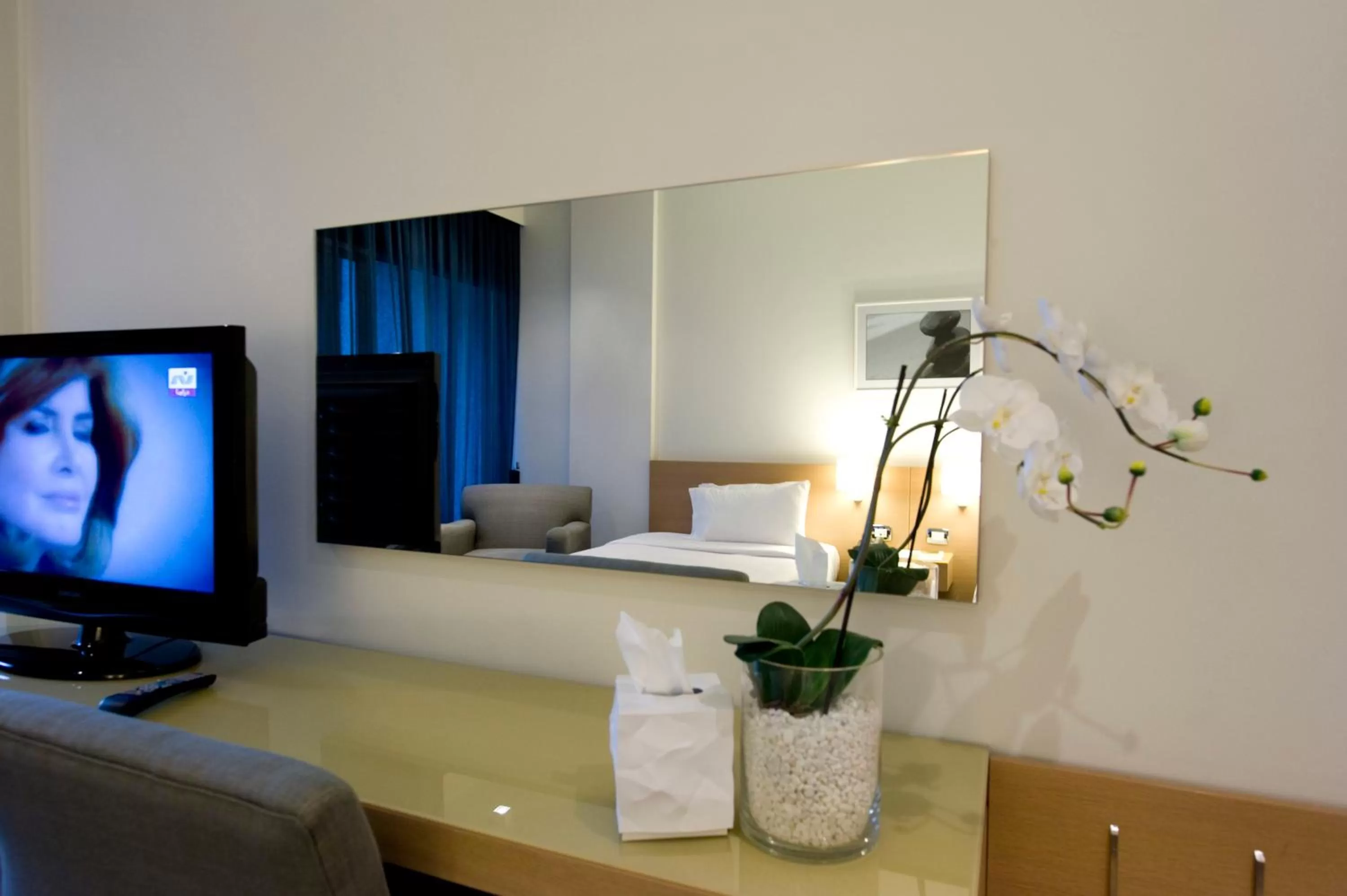 TV and multimedia, Bed in Hotel Cavalier