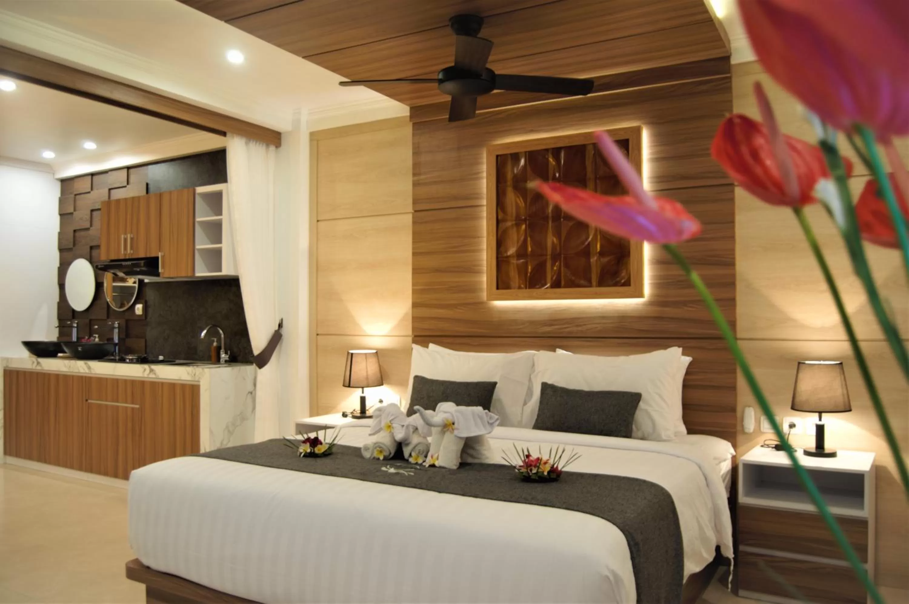 Bedroom, Bed in SUITE OCEAN BLUE