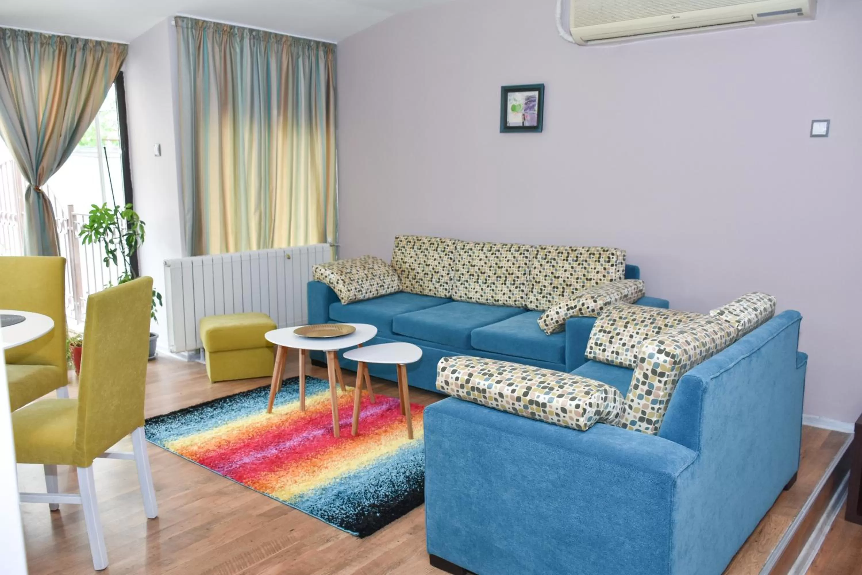 Seating Area in White Rose Family Guest House