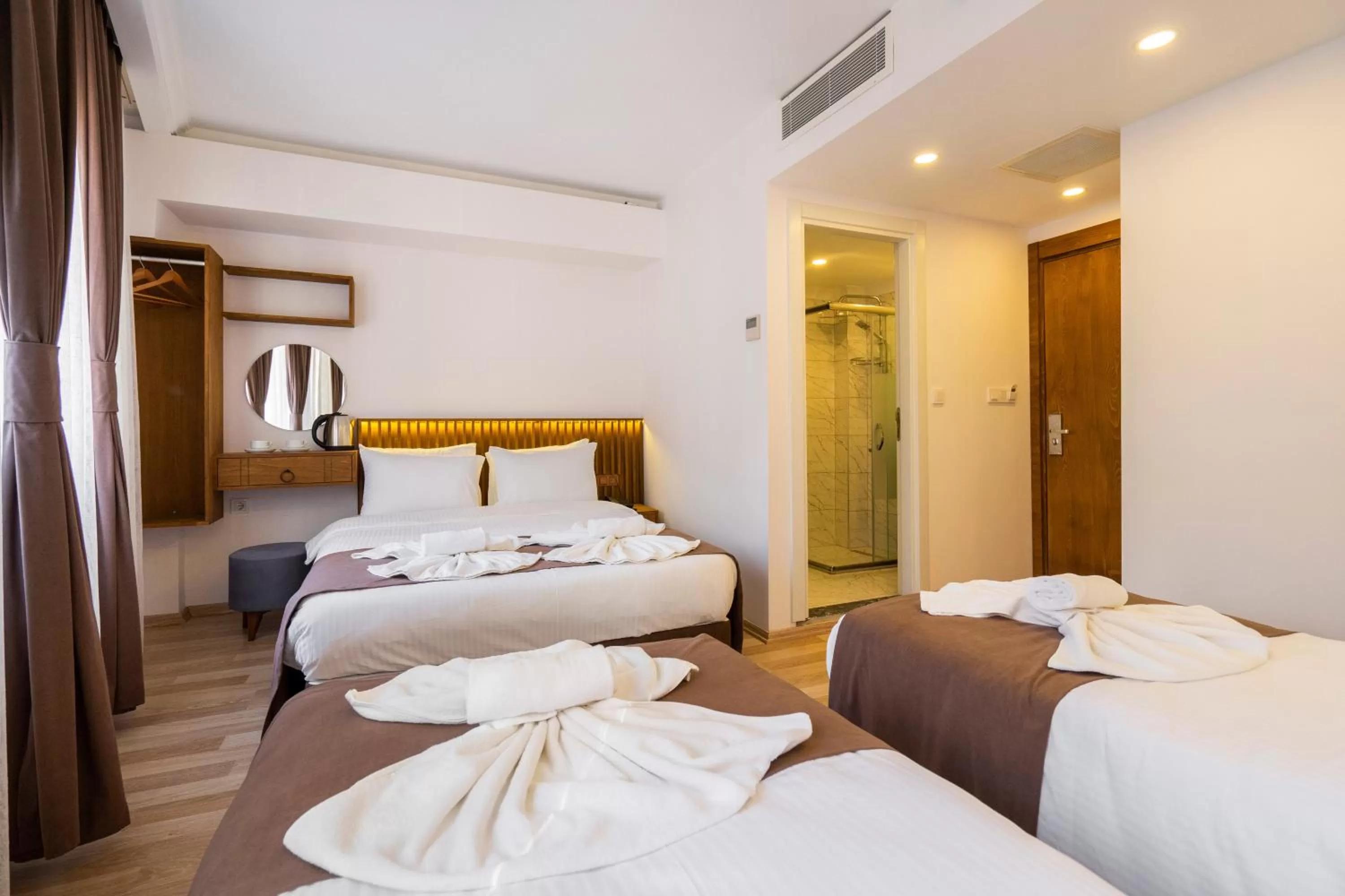 Bed in Castillo Rojo Hotel Istanbul