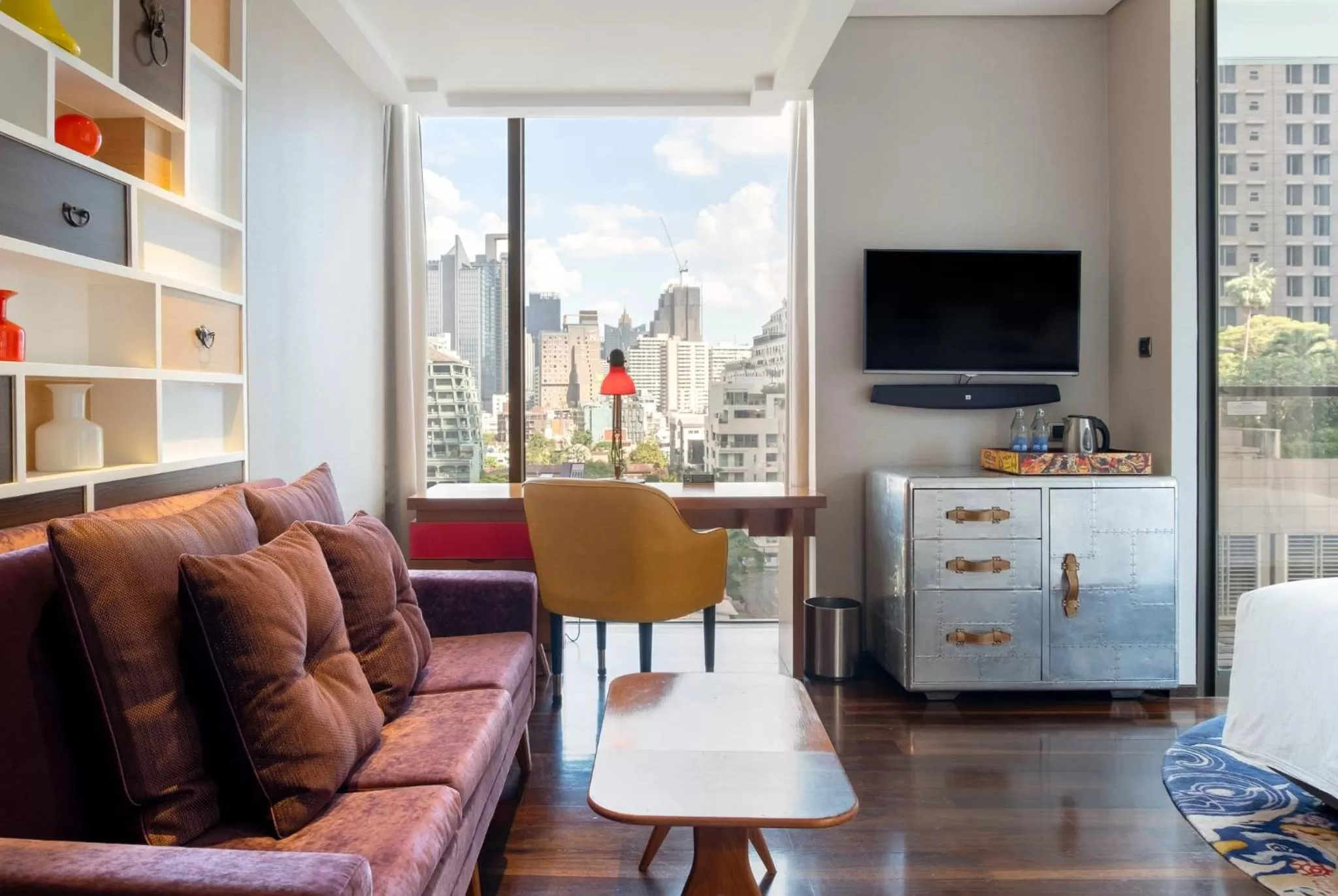 Photo of the whole room in Hotel Indigo Bangkok Wireless Road by IHG