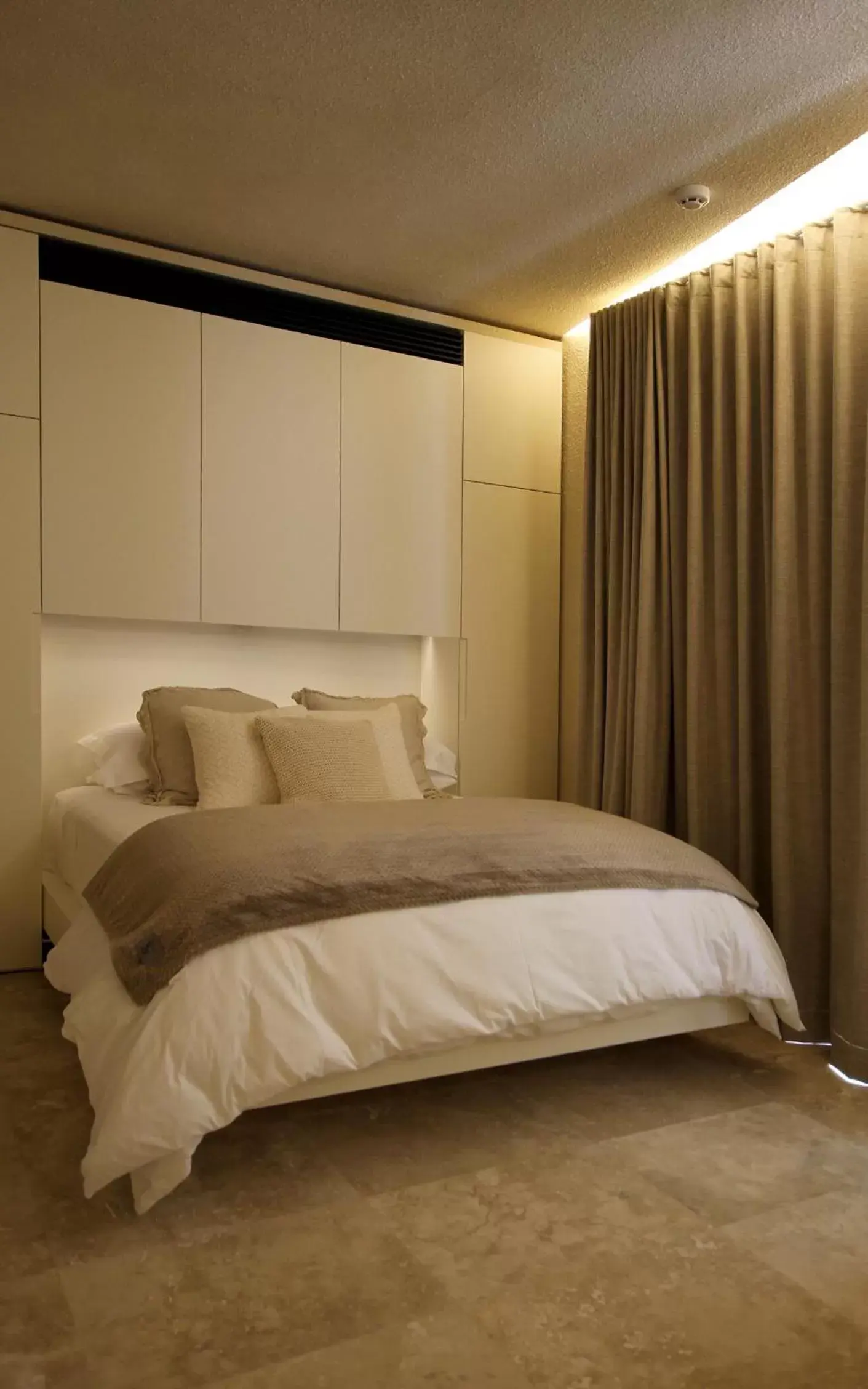 Suite with Terrace in The King George Village Boutique Living Suite with Terrace in The King George Village Boutique Living