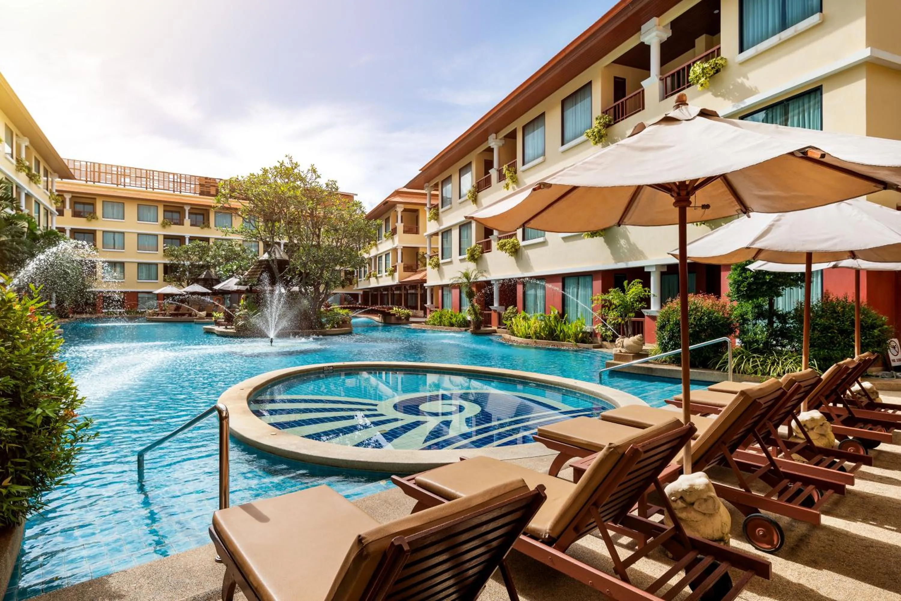 Swimming pool in Patong Paragon Resort & Spa SHA Extra Plus