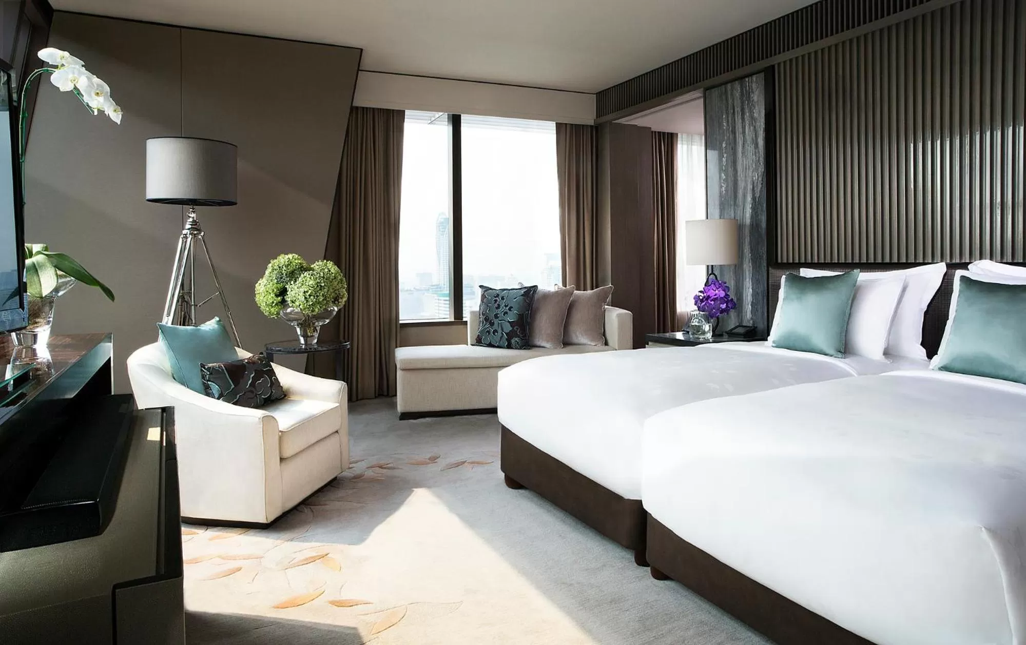 Bed in The Okura Prestige Bangkok