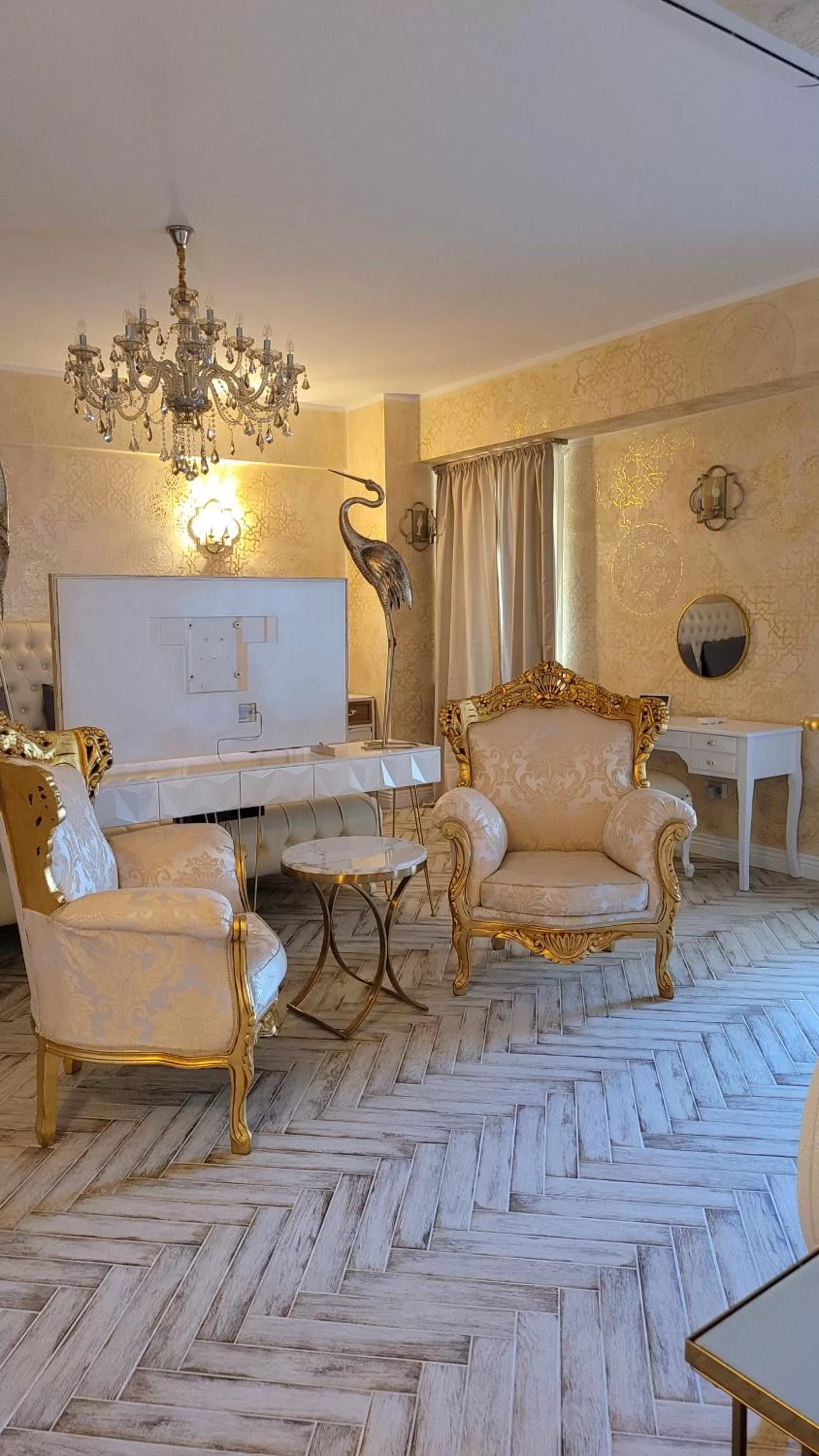 Photo of the whole room, Seating Area in Terrace Suites Iasi