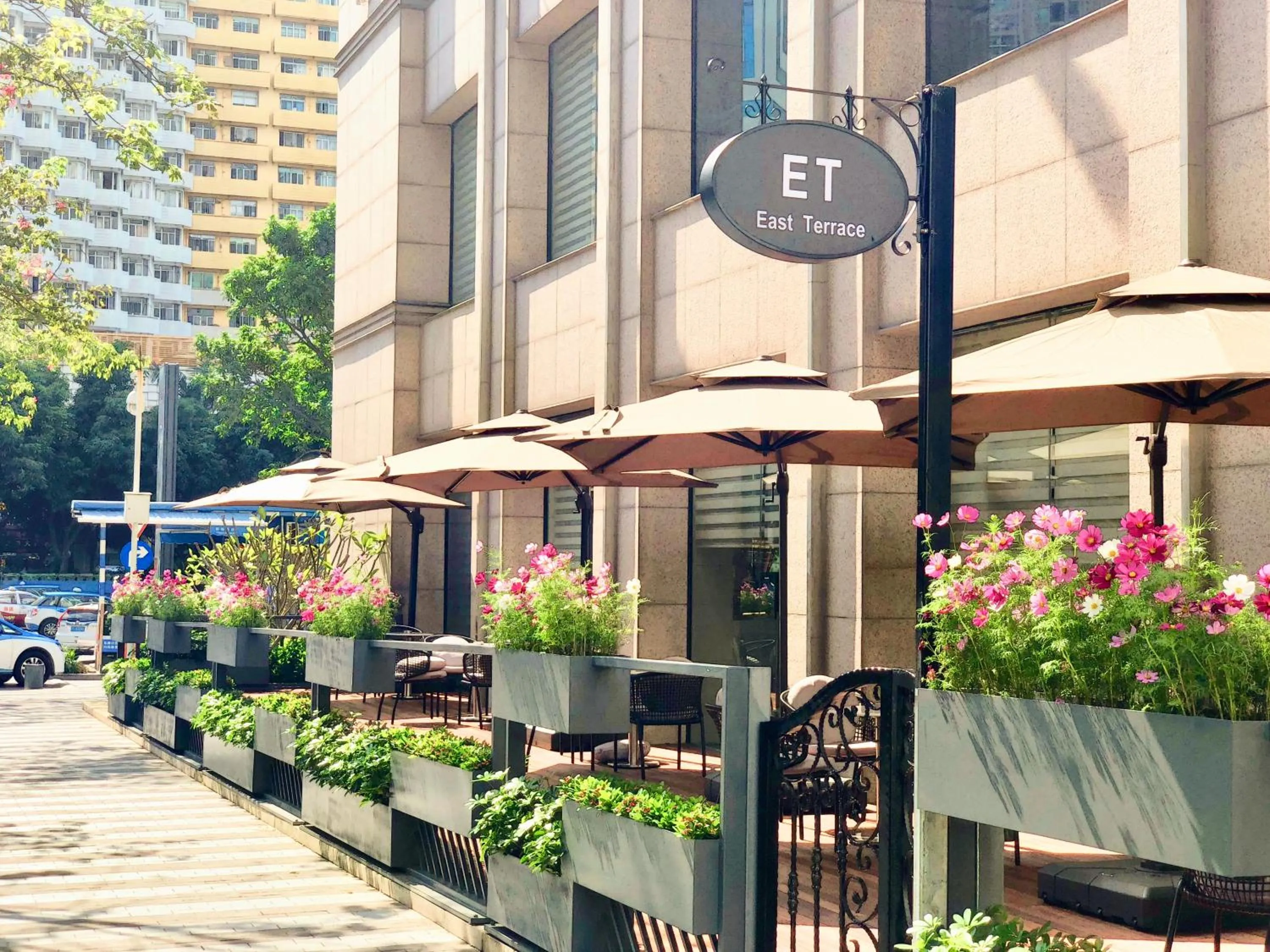 Lounge or bar in Grand Skylight Hotel Shenzhen Zhonghang