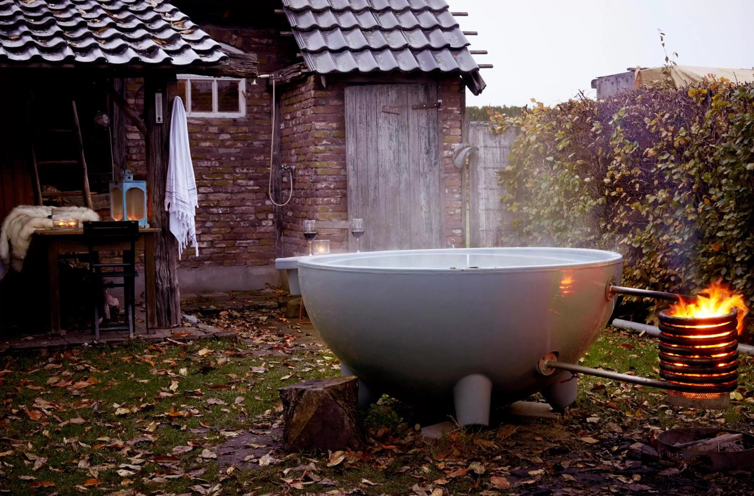 Hot Tub in Gasterie Lieve Hemel