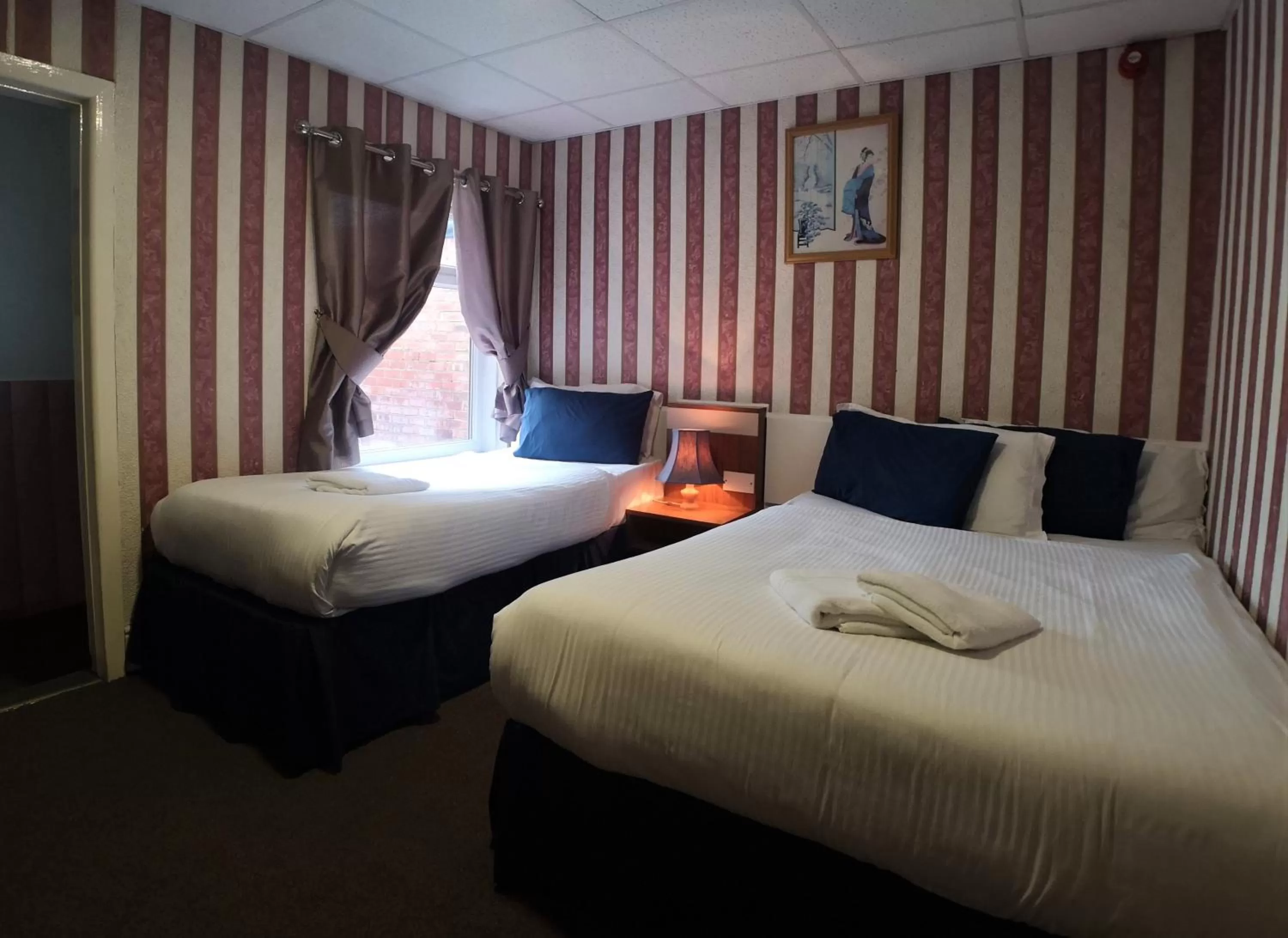 Bed in The Hopton Hotel