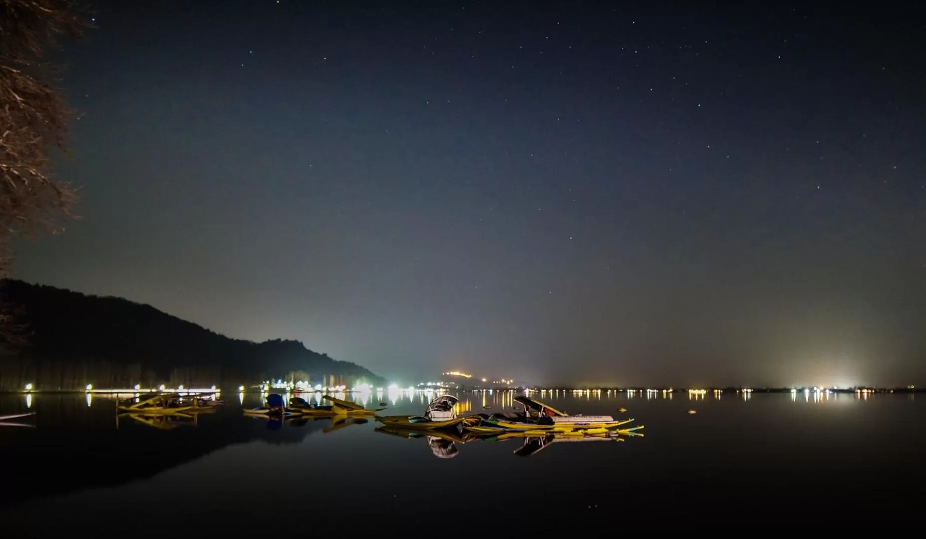 Lake view in Hotel The Montreal