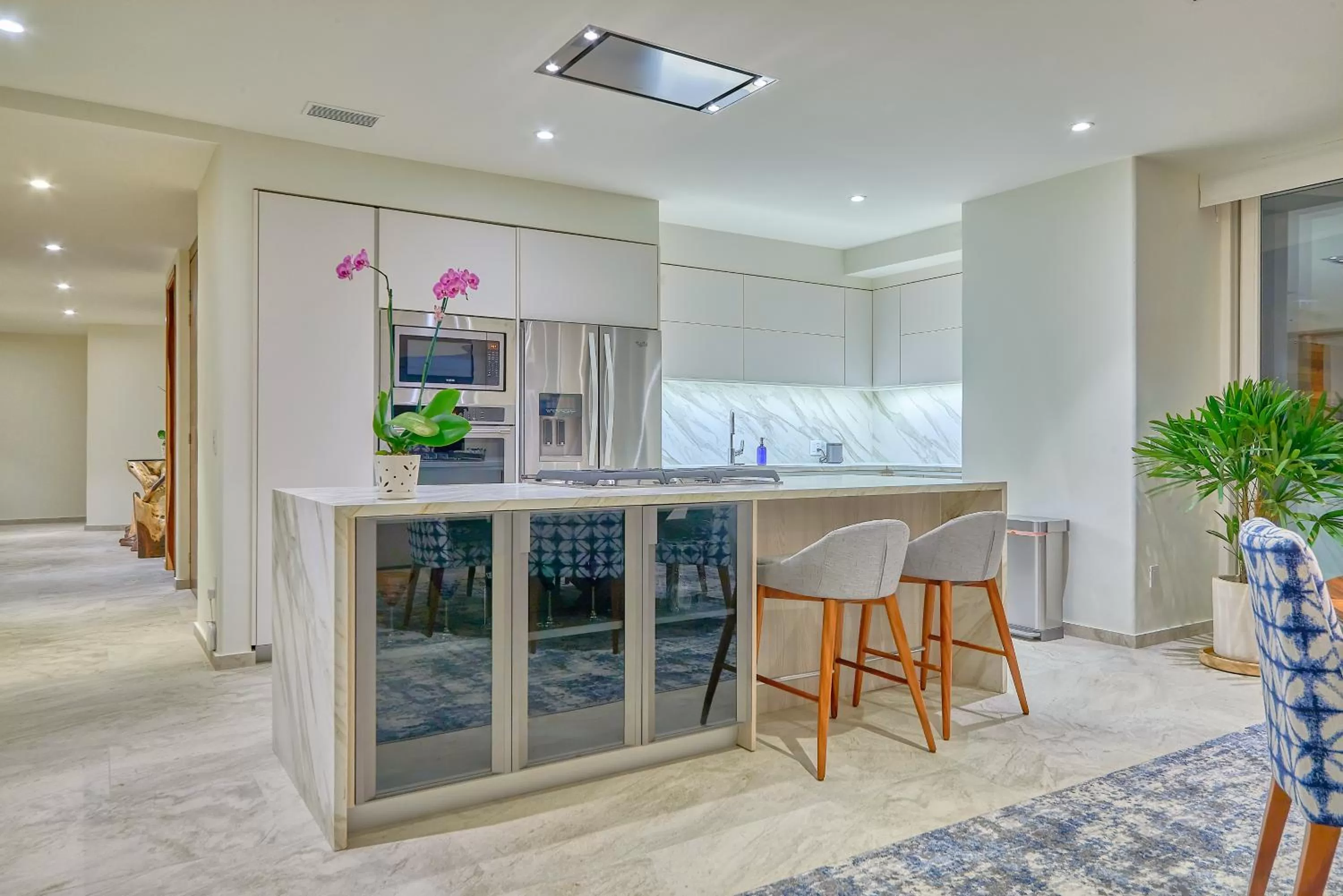 Kitchen or kitchenette in Maxwell Residences at Indah