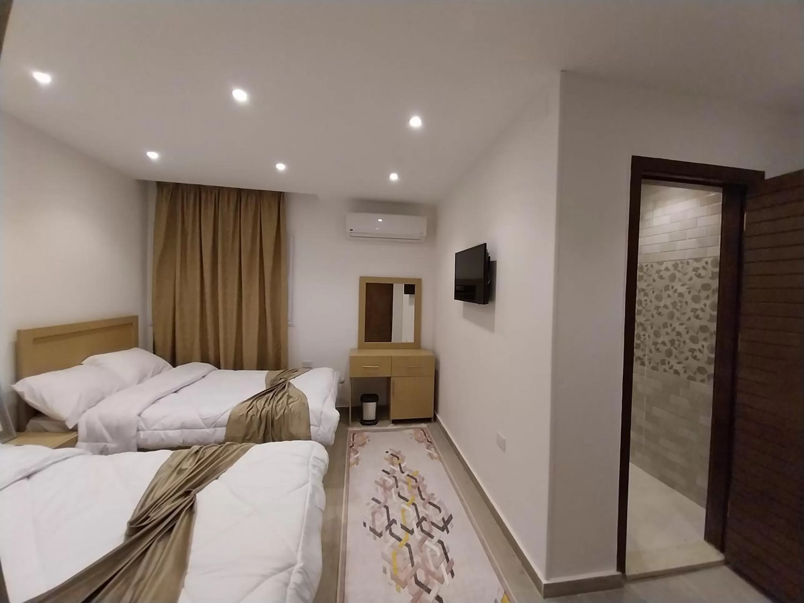 Bed in Eagles Pyramids View