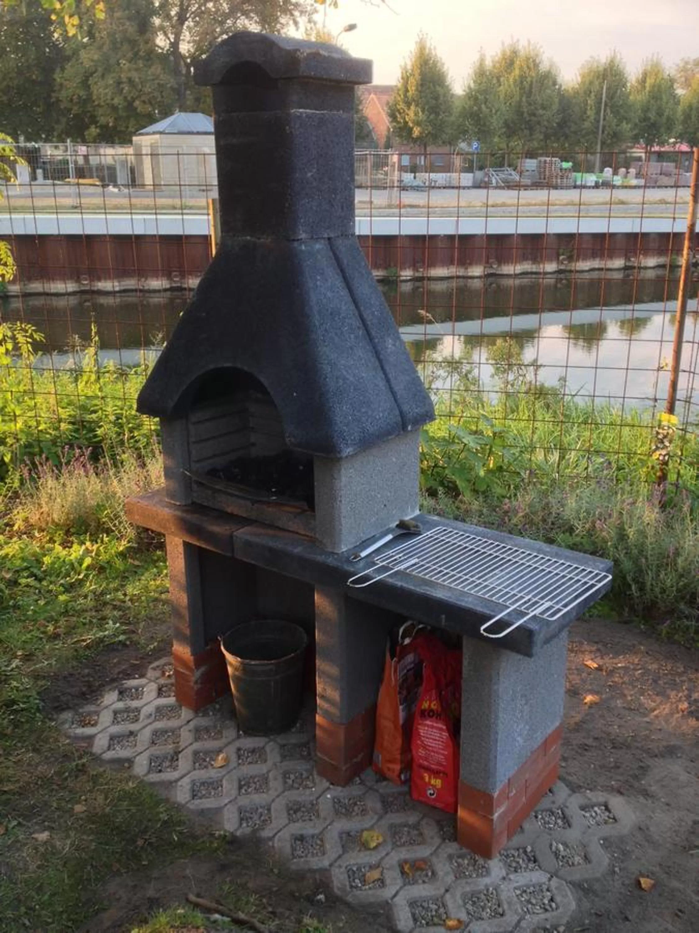 BBQ Facilities in B&B Mühlenvilla am Bützower Hafen