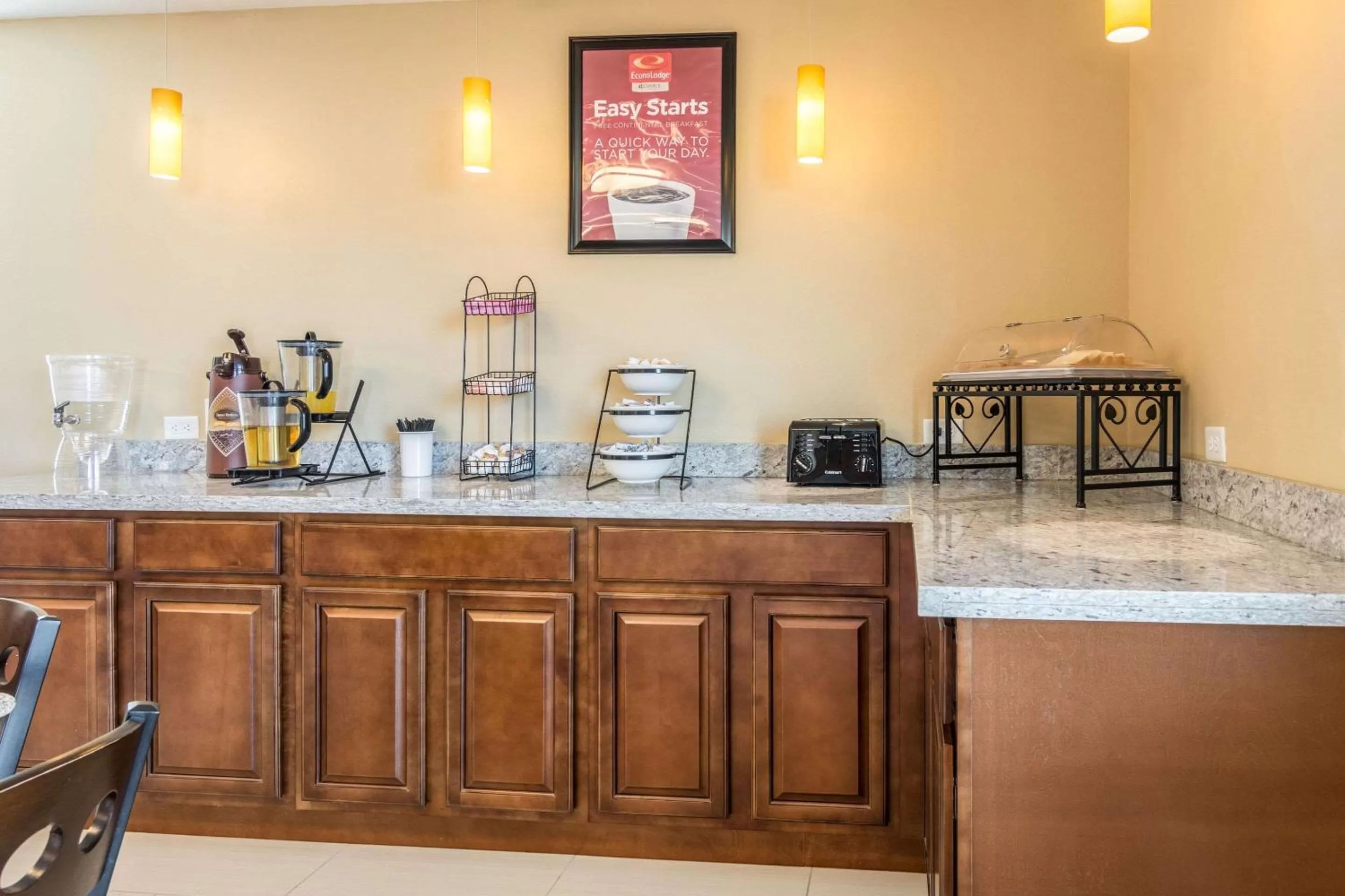 Restaurant/places to eat in Econo Lodge Inn & Suites North Little Rock near Riverfront