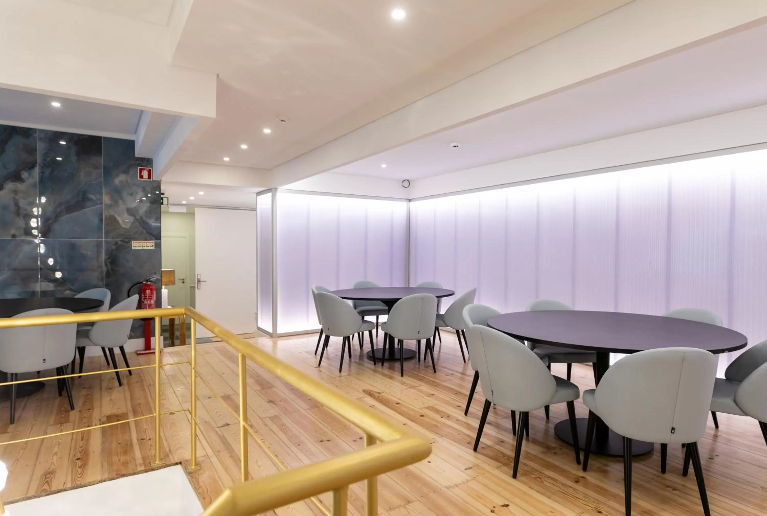 Seating area in Lisboa 85 Suites & Apartments by RIDAN Hotels