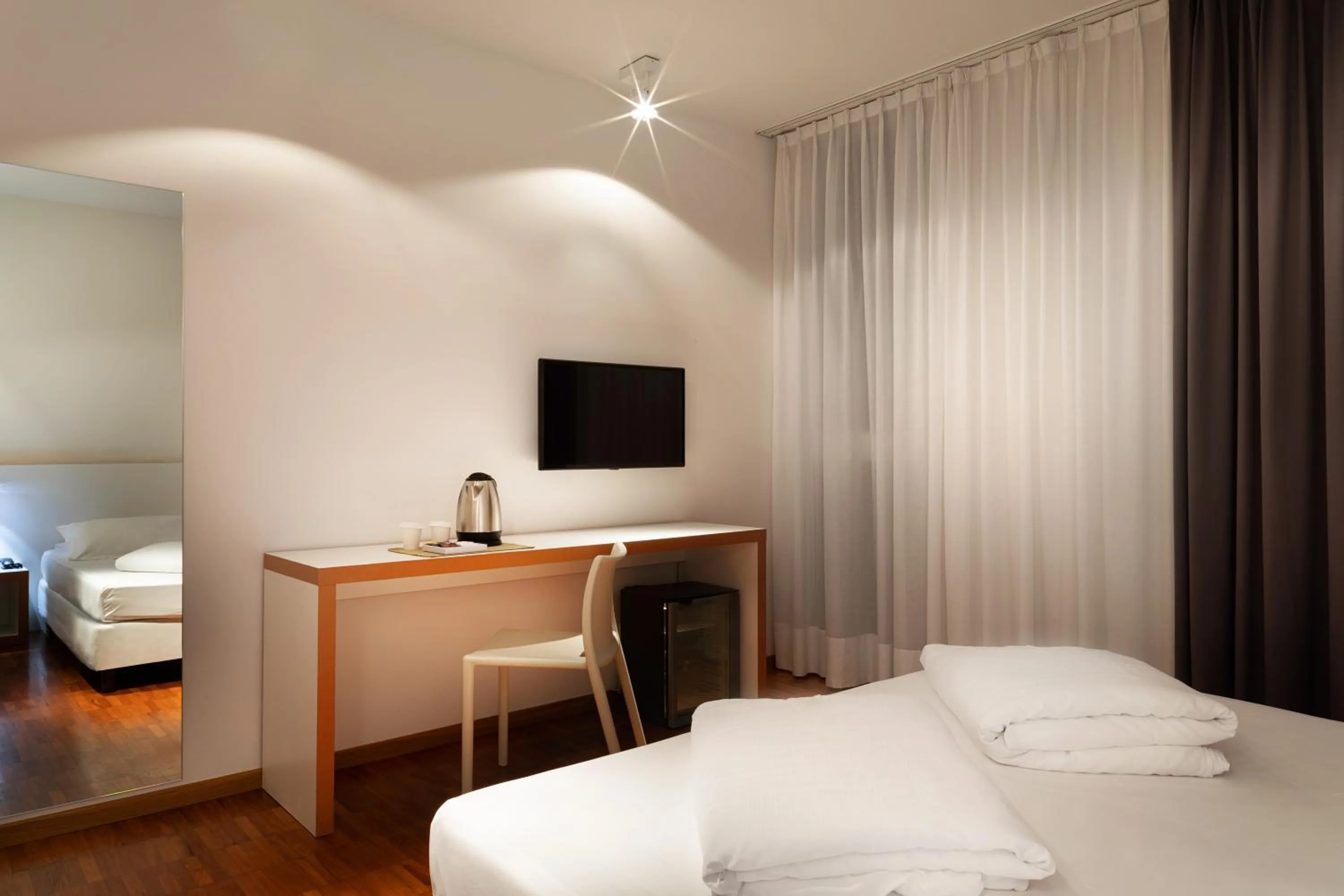 Other, Bed in Astoria Resort