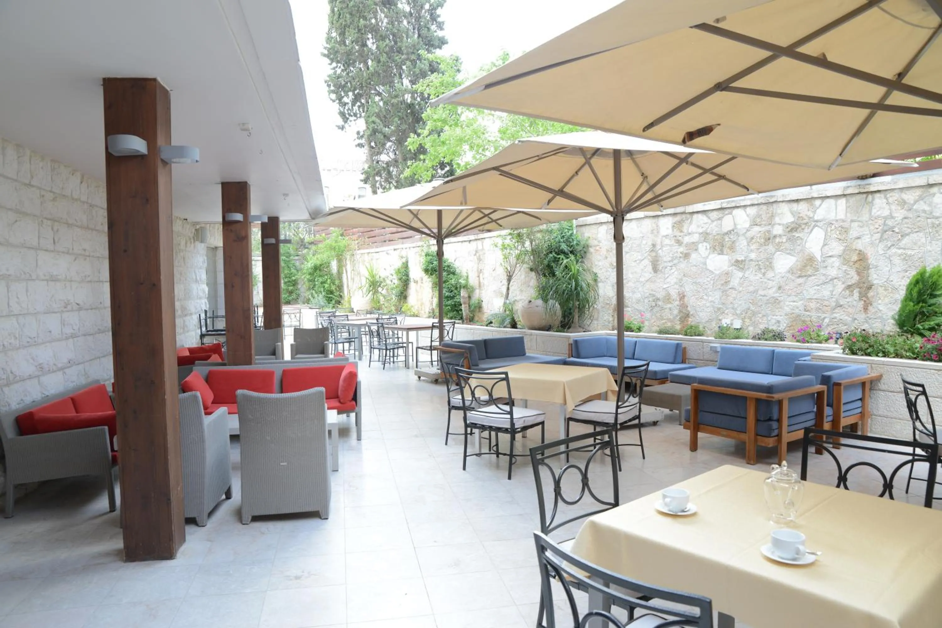 Balcony/Terrace in St. George Hotel