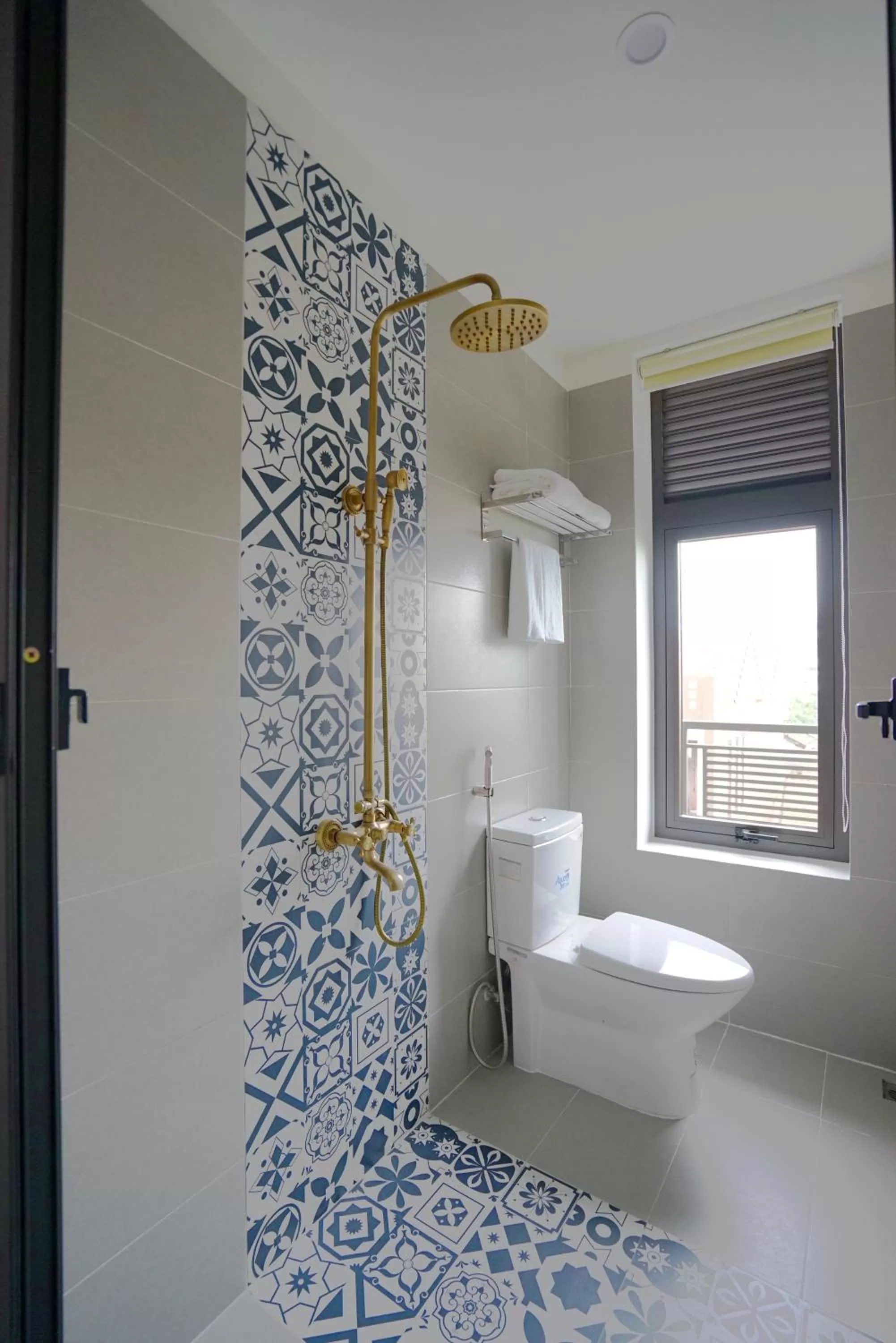 Bathroom in Maison Khoi Homestay