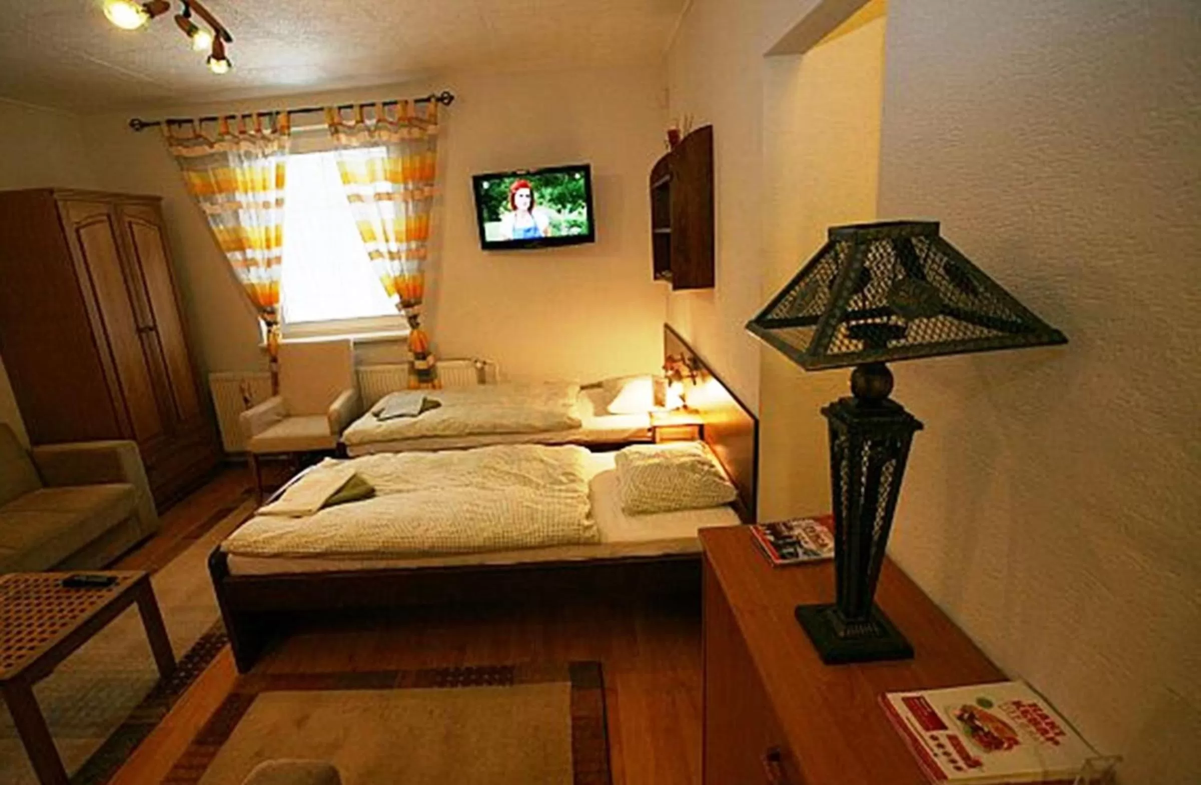 Bedroom, Bed in Spa & Pool Apartment Hotel - Restaurant VILLA IVICA