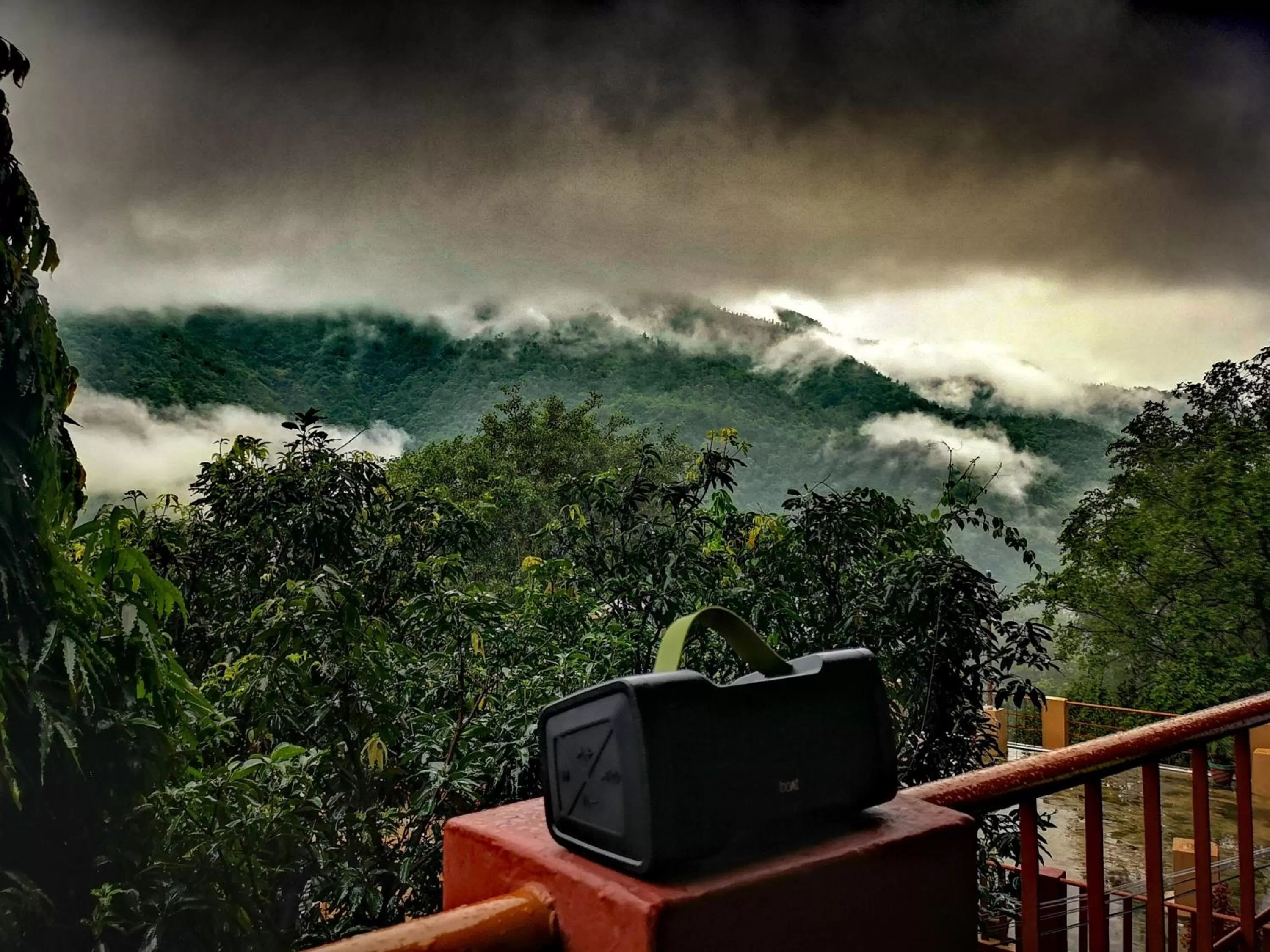 Mountain view in Hill Top Swiss Cottage