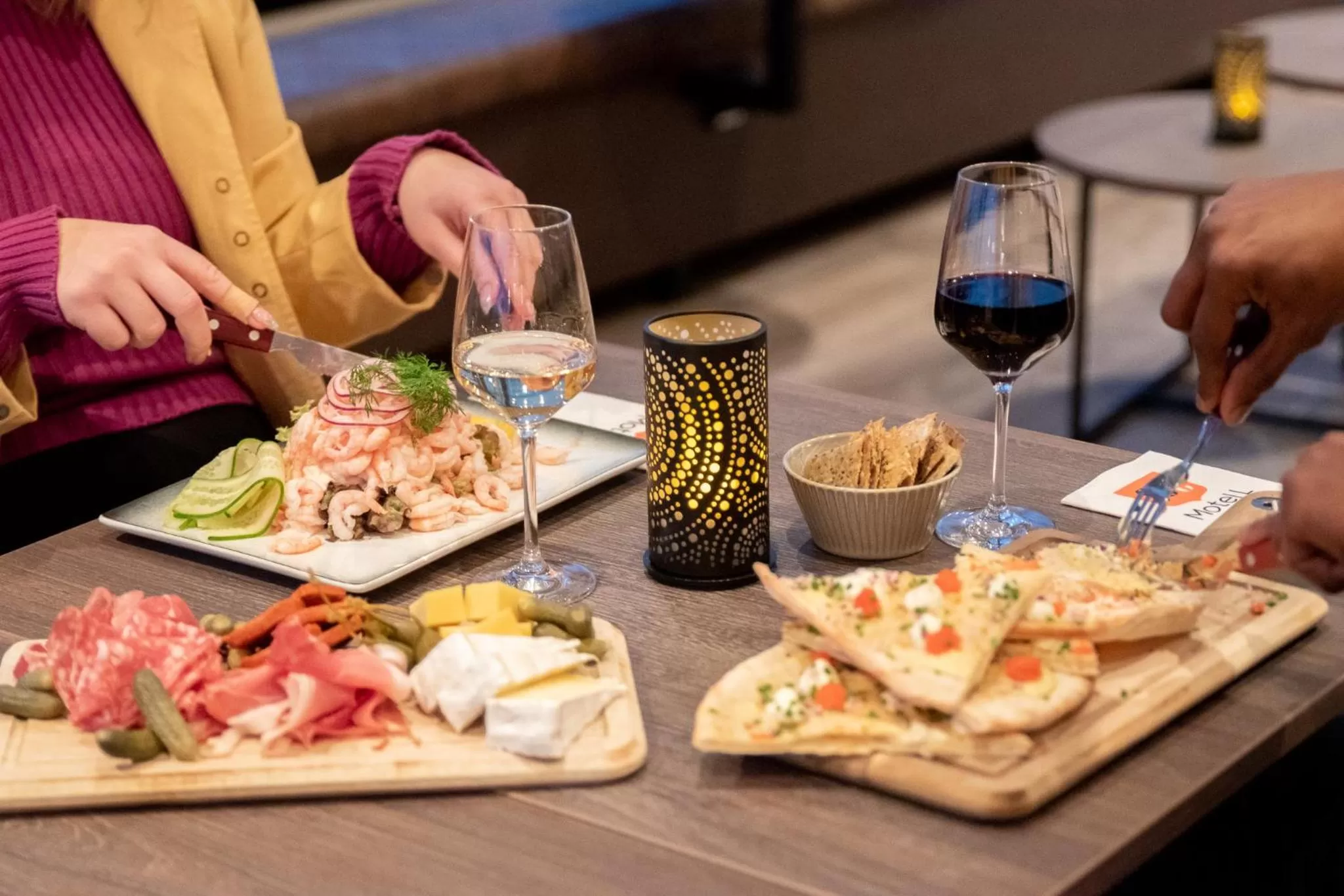 Restaurant/places to eat in Motel L Lund