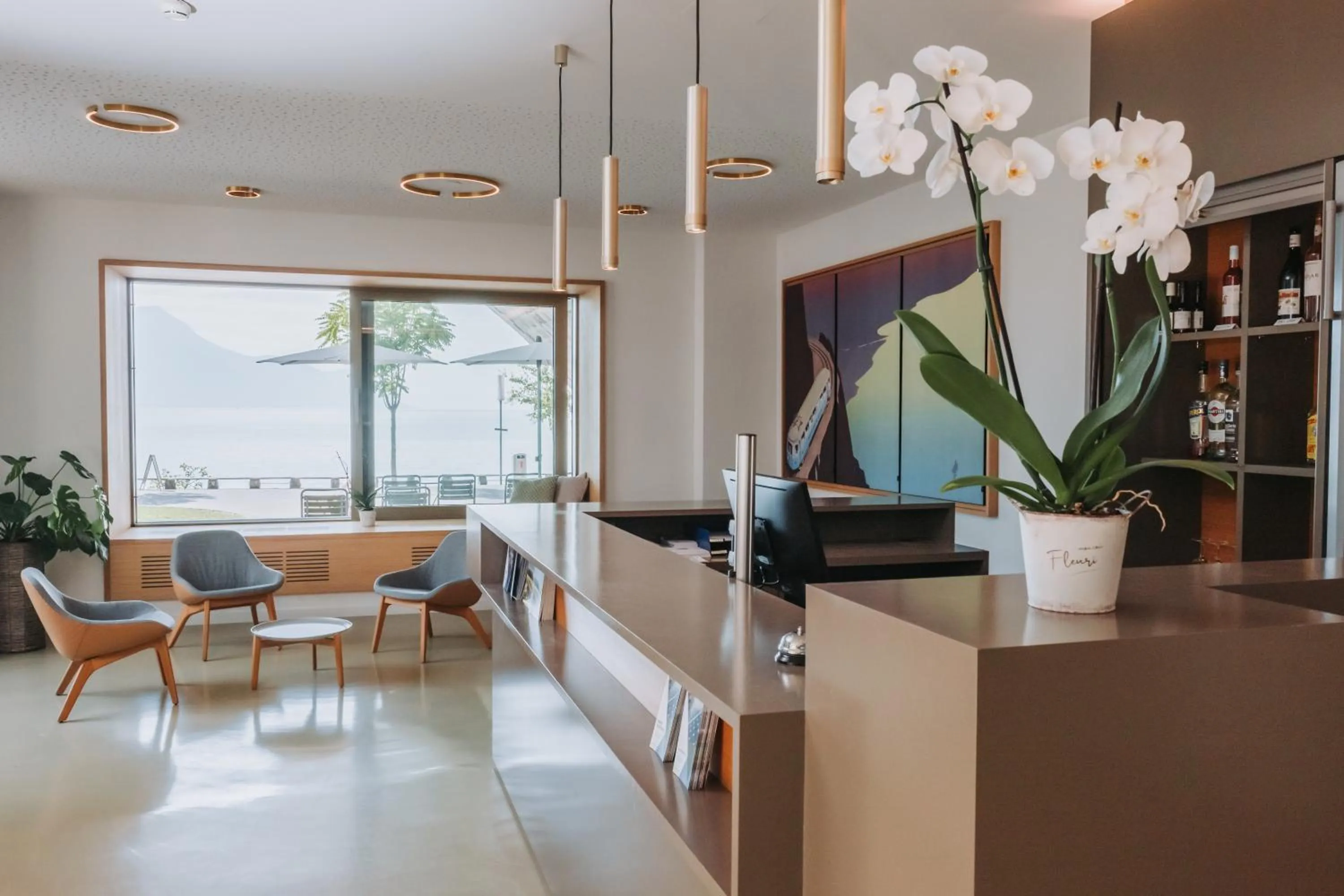 Facade/entrance in Montreux Youth Hostel