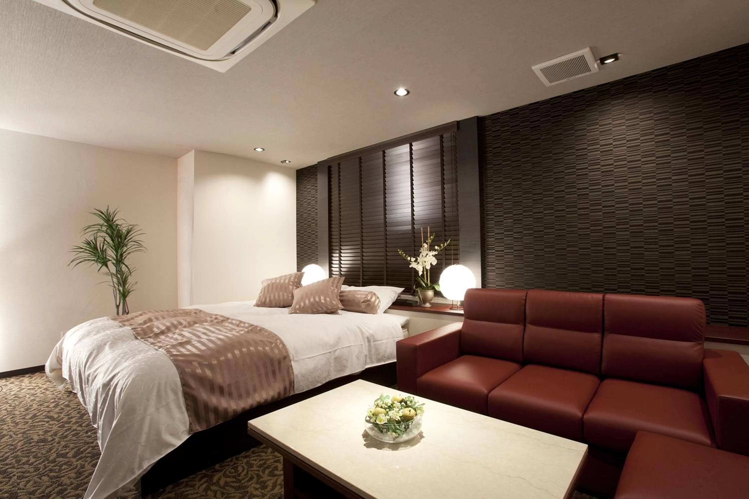 Photo of the whole room, Bed in Hotel Alfa Kyoto