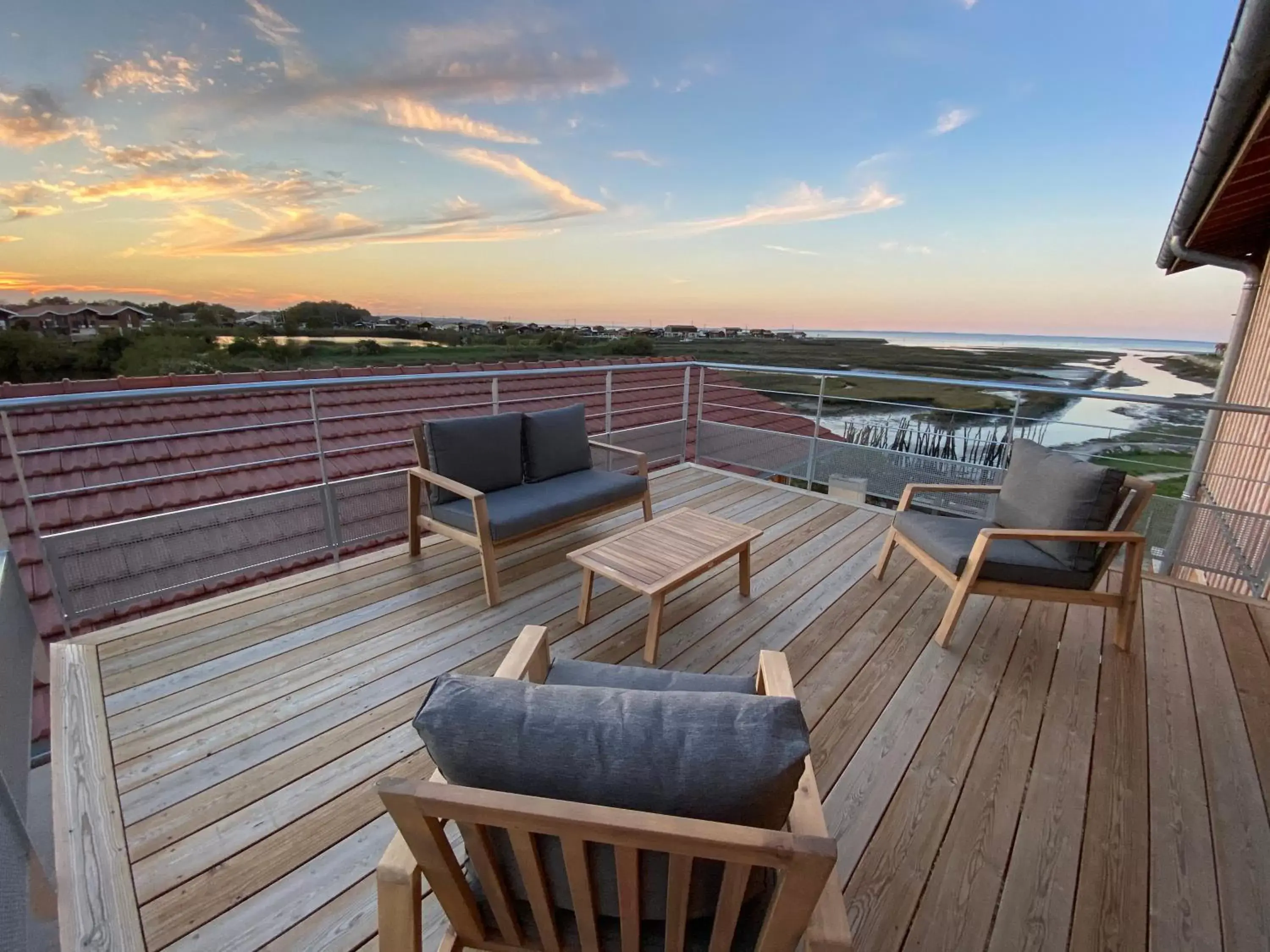 Suite with Three Private Terraces - First Floor in LES 12 DE LARROS Suite with Three Private Terraces - First Floor in LES 12 DE LARROS