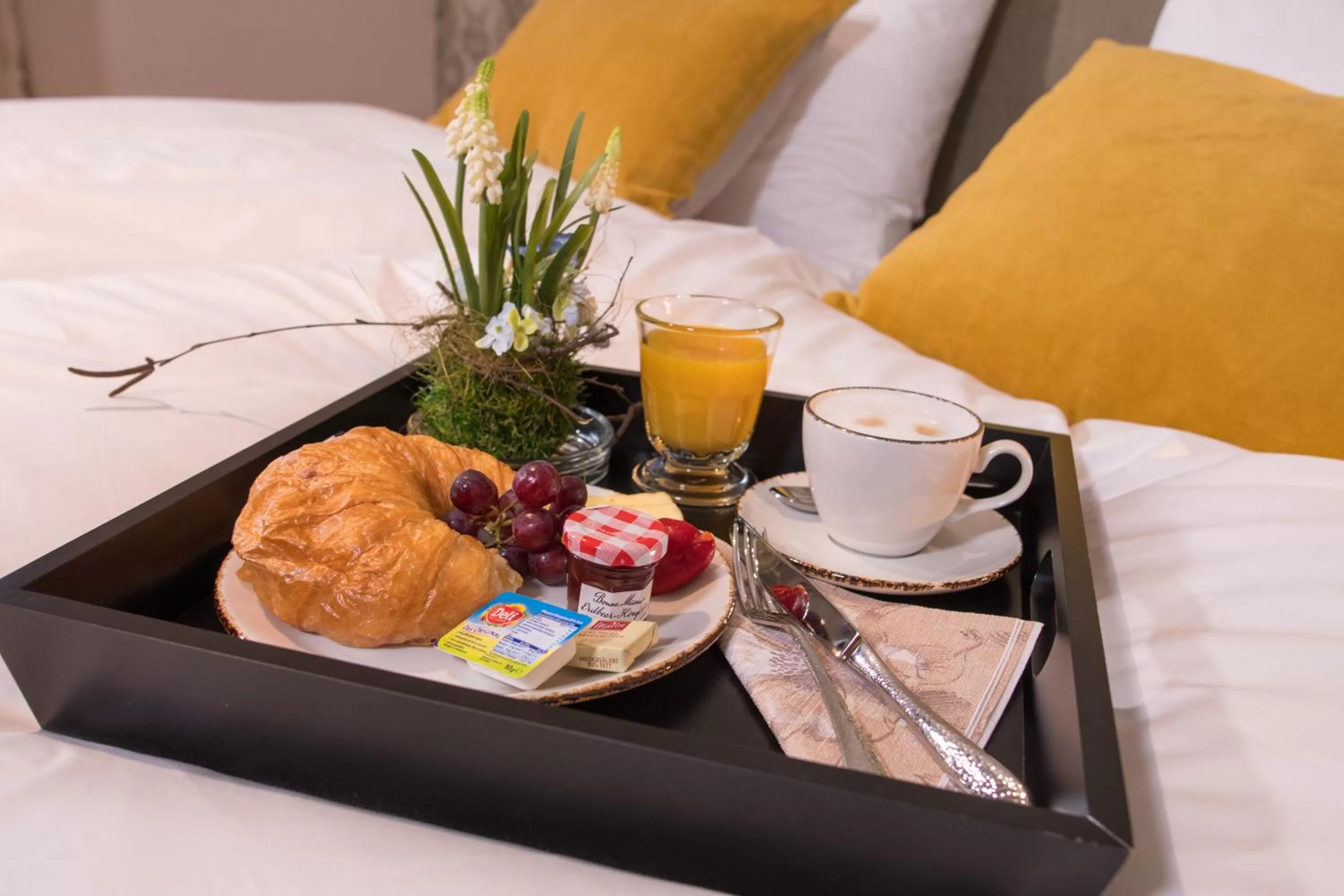 Photo of the whole room in Visbeker Deern Hotel Garni