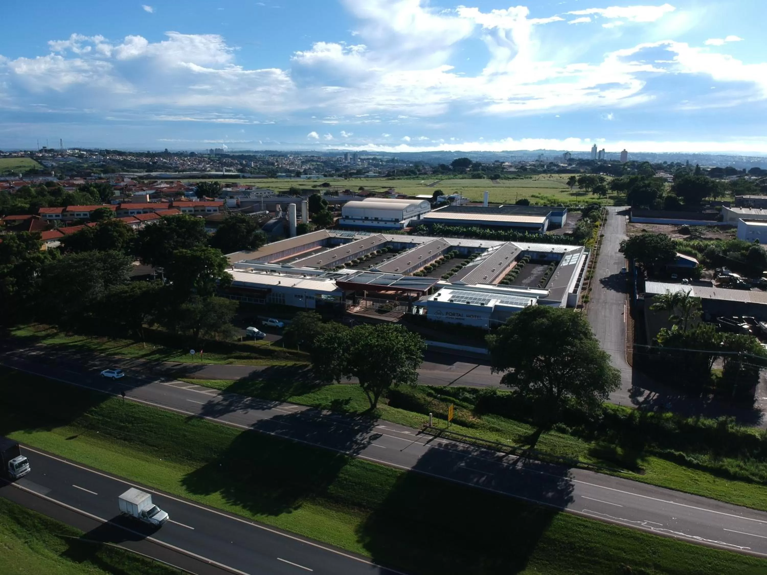 Facade/entrance in Portal Hotel Mogi Mirim