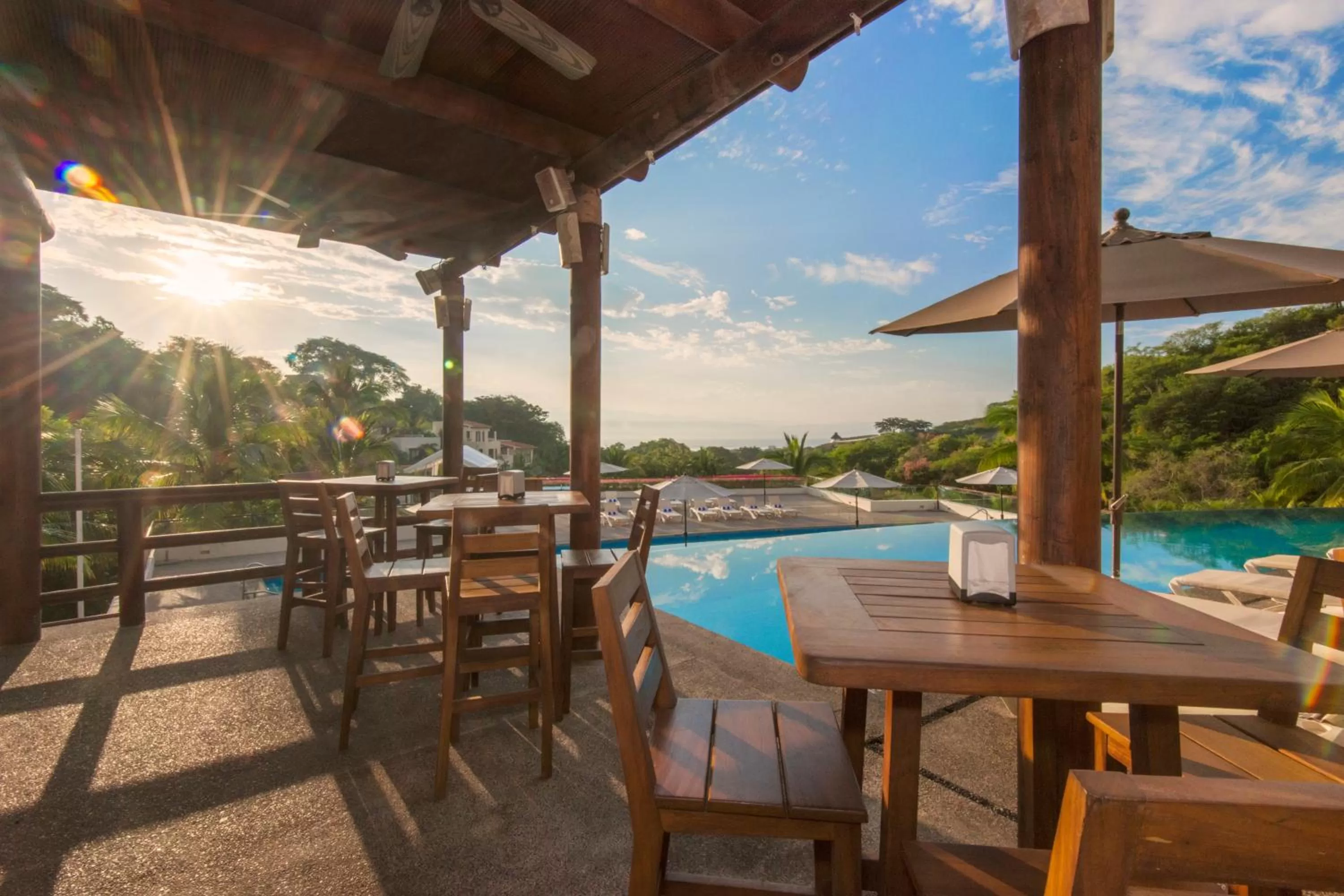 Lounge or bar in Grand Matlali Suites & Villas Riviera Nayarit