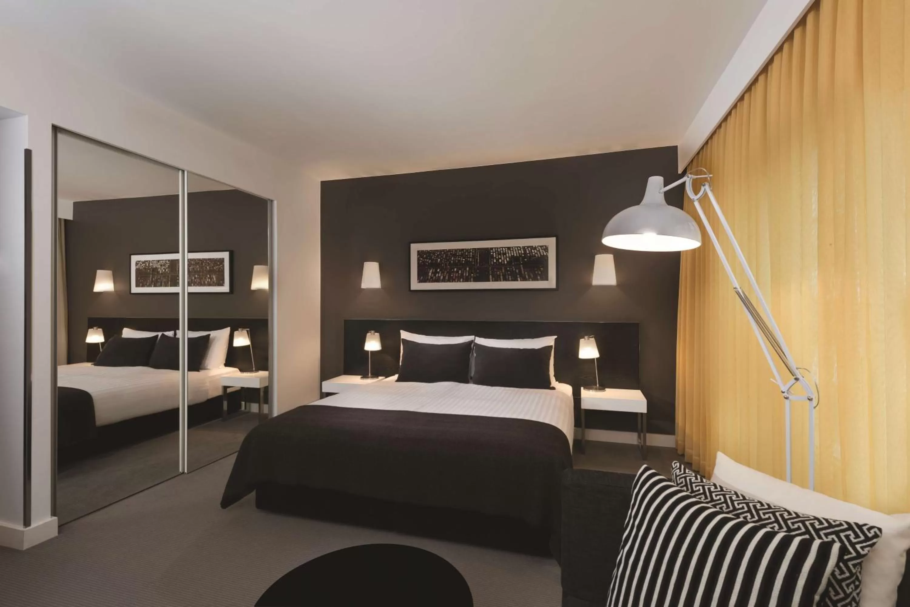 Bedroom, Bed in Adina Apartment Hotel Berlin Hackescher Markt