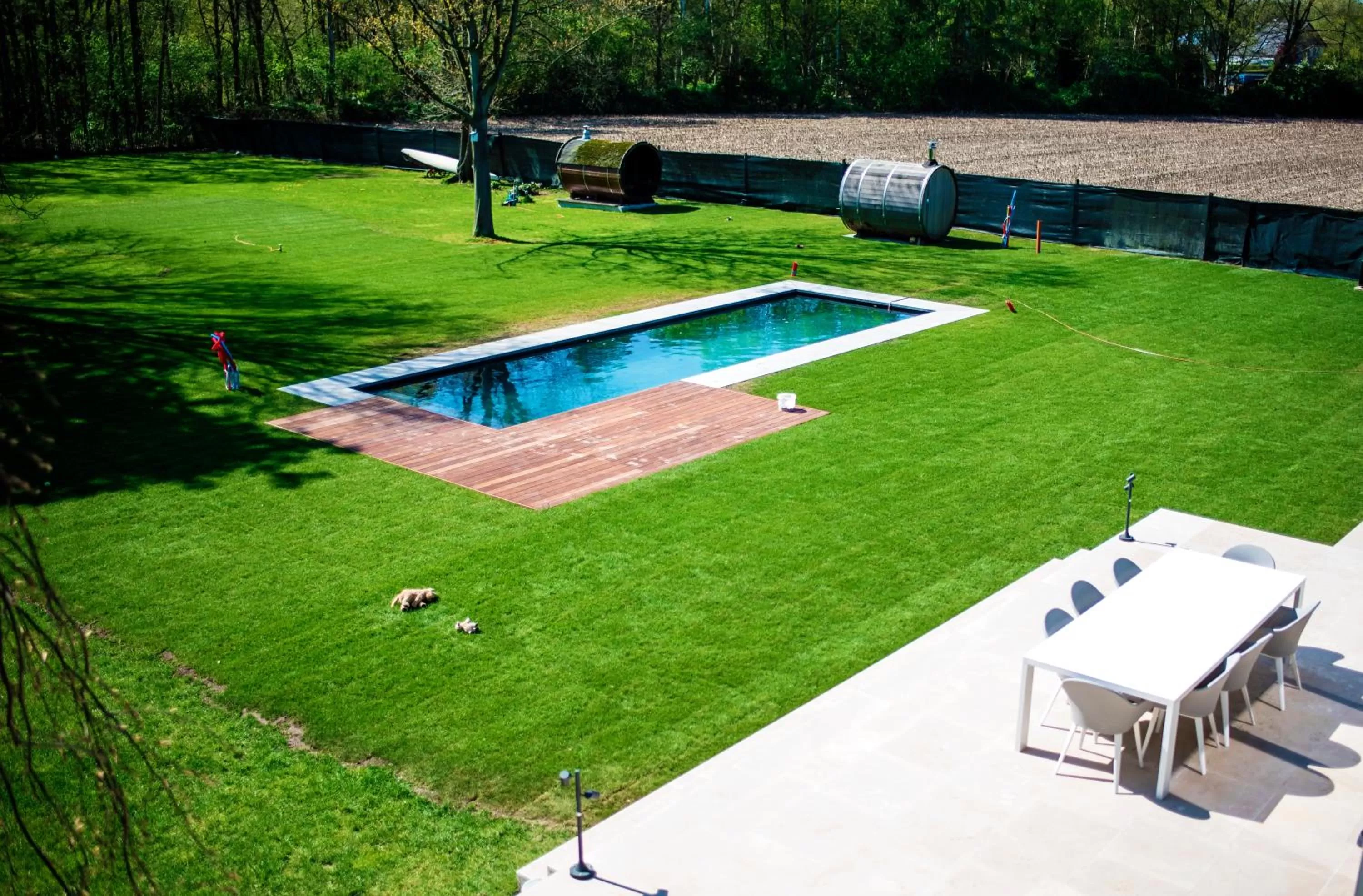 Garden view, Pool View in Aquarand